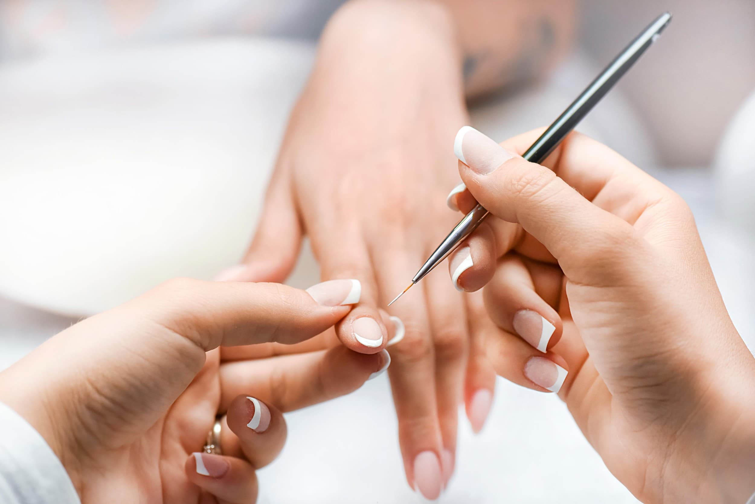 Manicure i Pedicure | Gdynia | Wyjątkowy Prezent