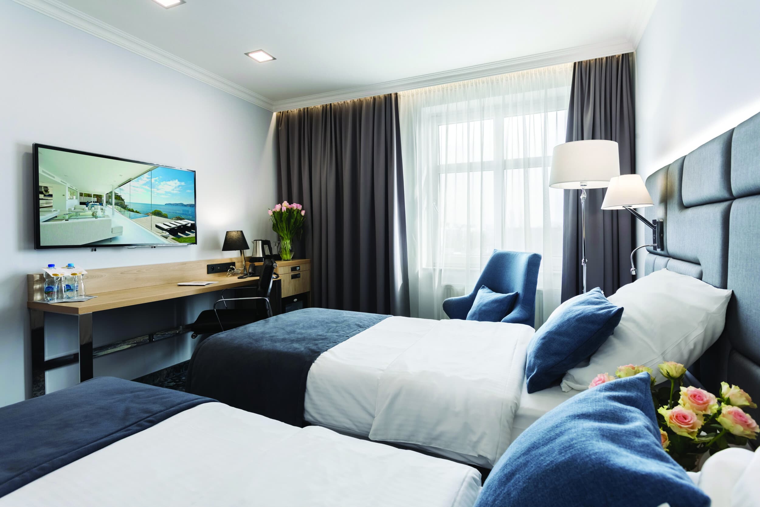 Romantyczny Wypad (1 Noc, 2 Osoby) | Hotel Włoski | Poznań