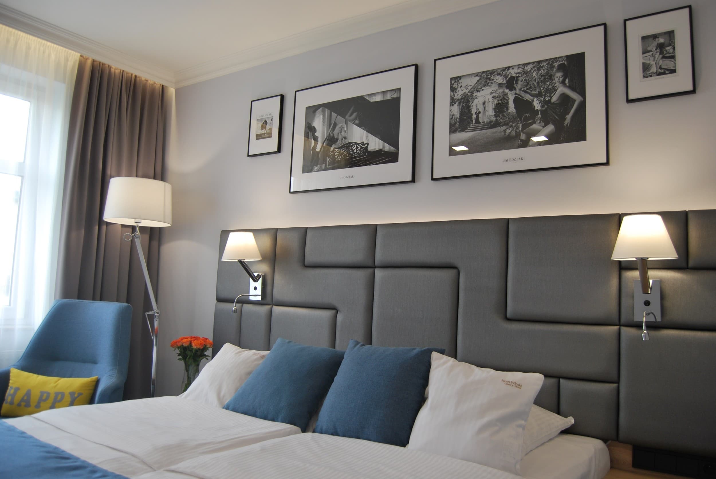 Romantyczny Weekend “Noc w Płatkach Róż” (2 Noce, 2 Osoby) | Hotel Włoski | Poznań | Wyjątkowy Prezent