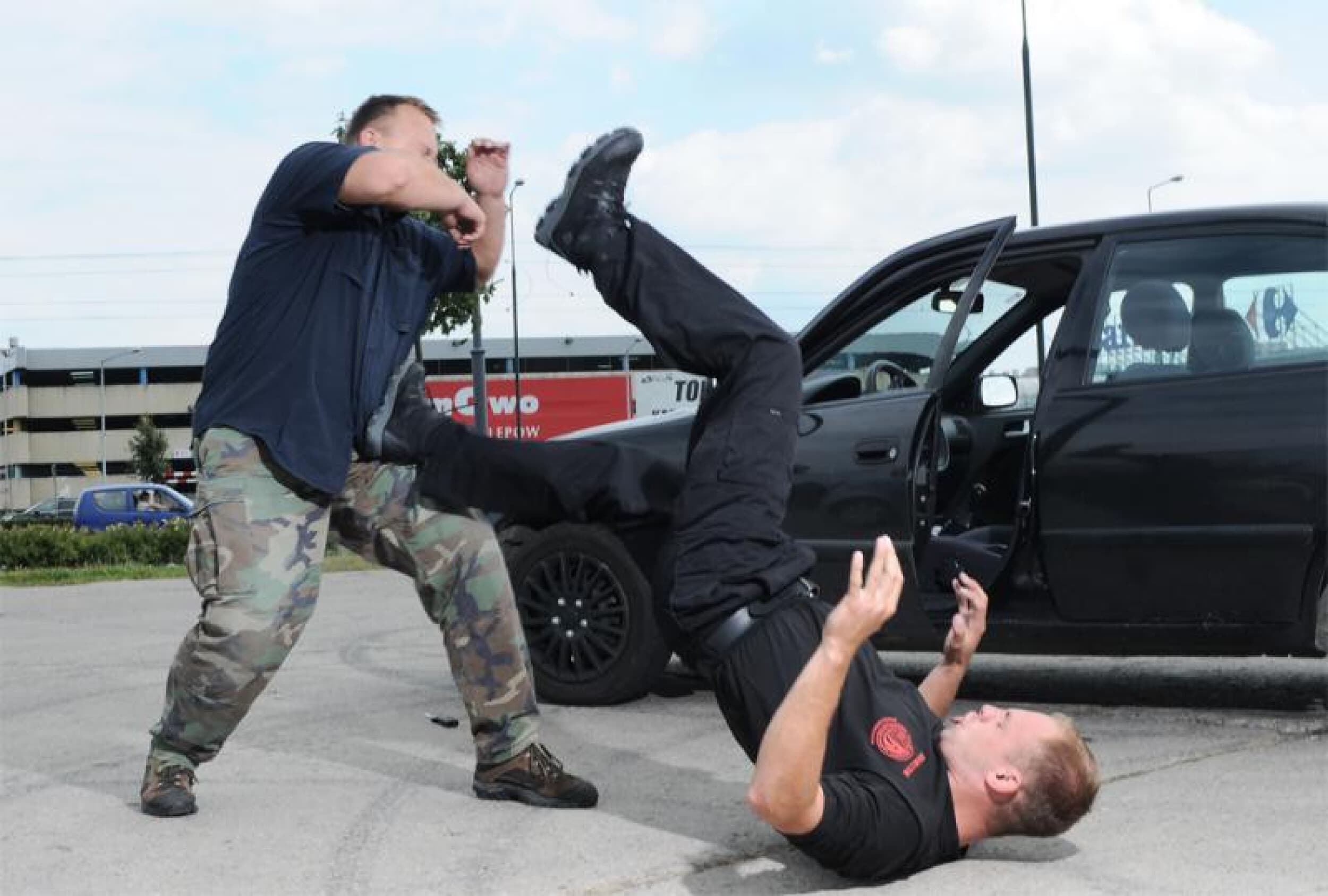 Krav Maga dla Dwojga – Miesięczny Trening