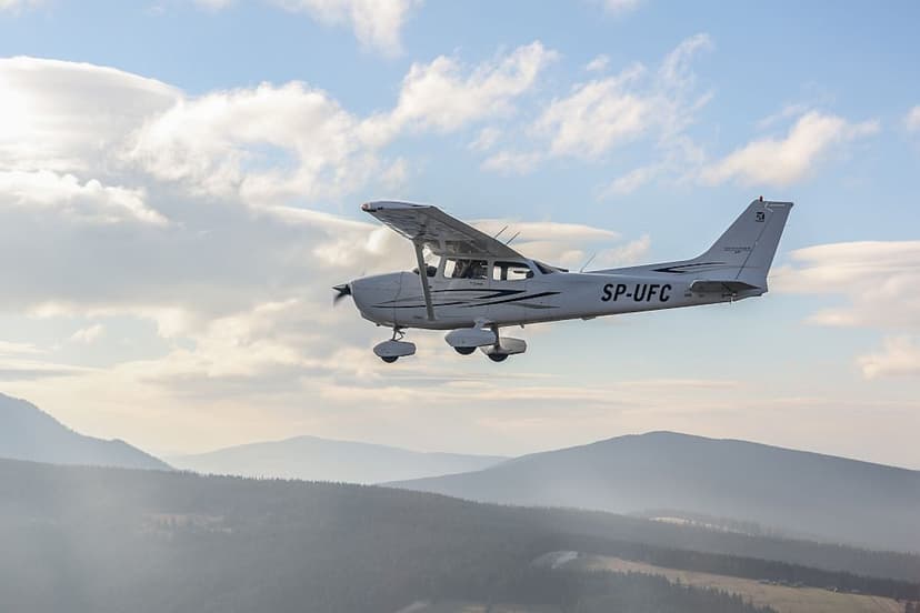 Ekskluzywny Lot Widokowy Samolotem wzdłuż Tatr | Nowy Targ 