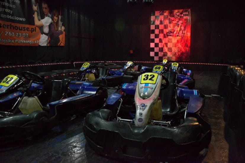 Tor Gokartowy dla Twojej Ekipy | Sosnowiec