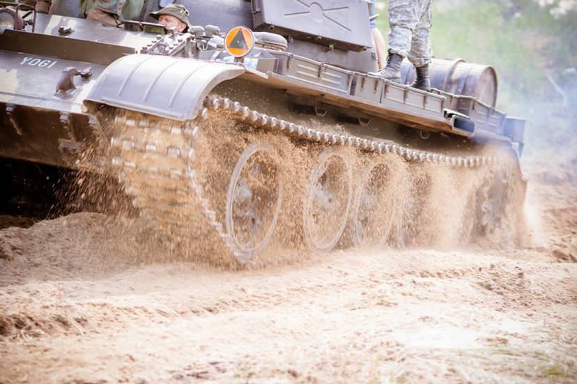 Przejażdżka Czołgiem T-55 dla Dwojga | Warszawa 