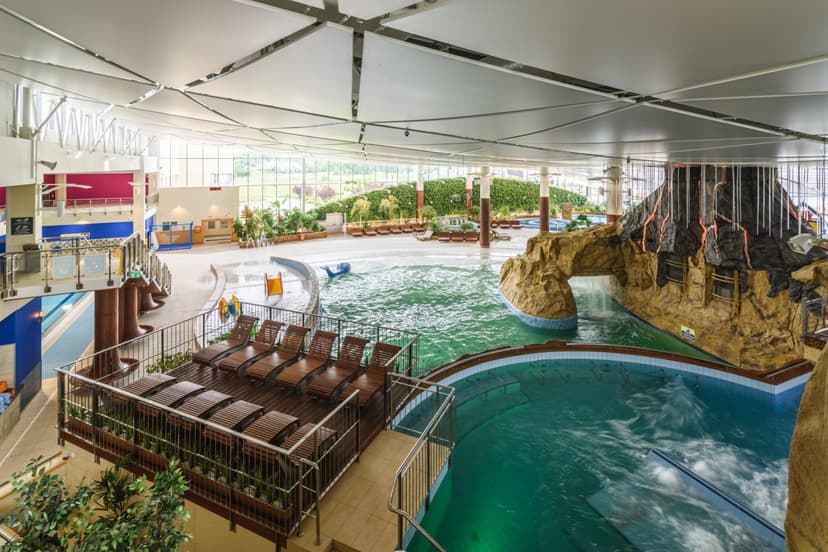 Wodna Zabawa w Termach Maltańskich