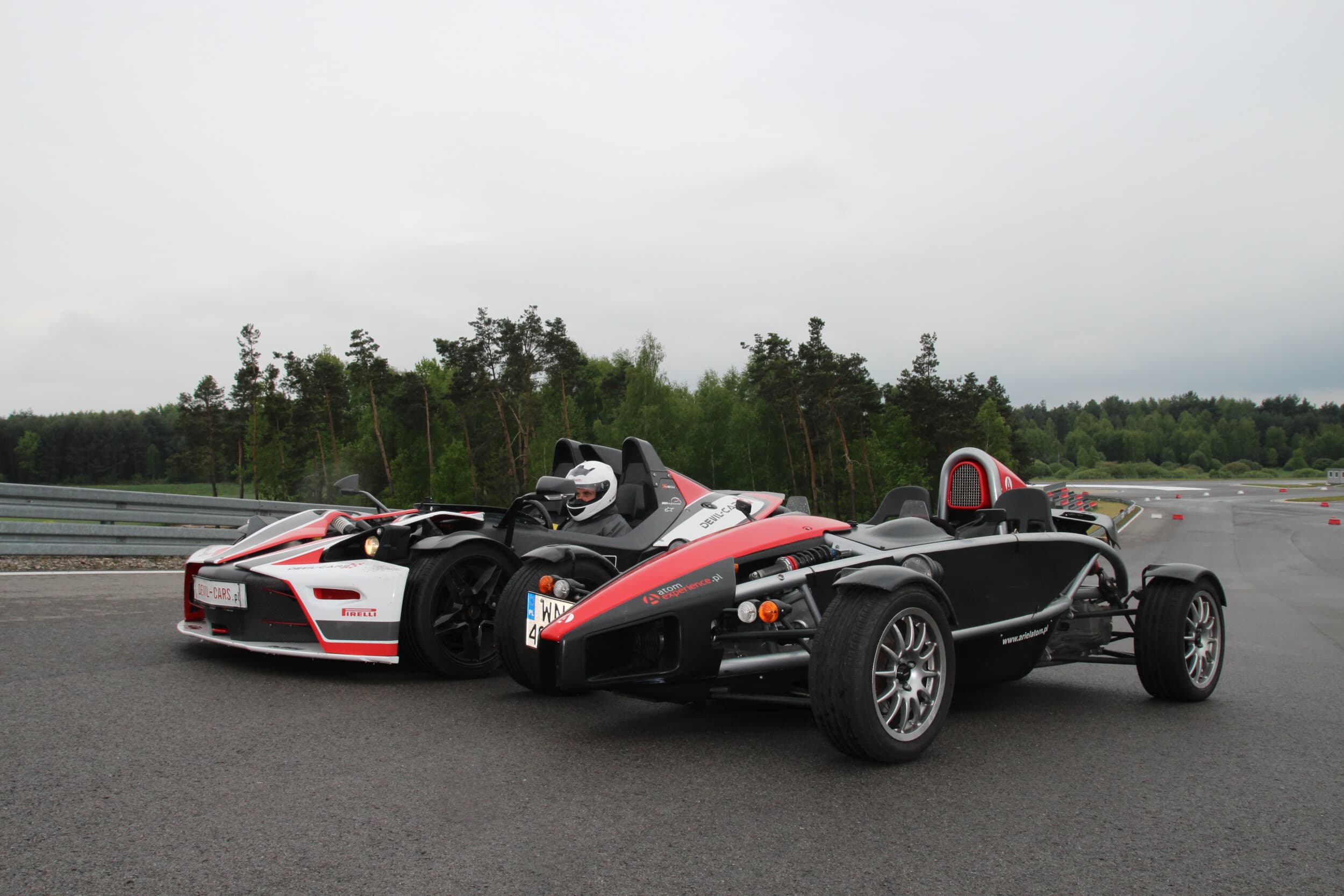 Pojedynek Ariel Atom vs KTM X-Bow (2 okrążenia) | Wiele Lokalizacji 