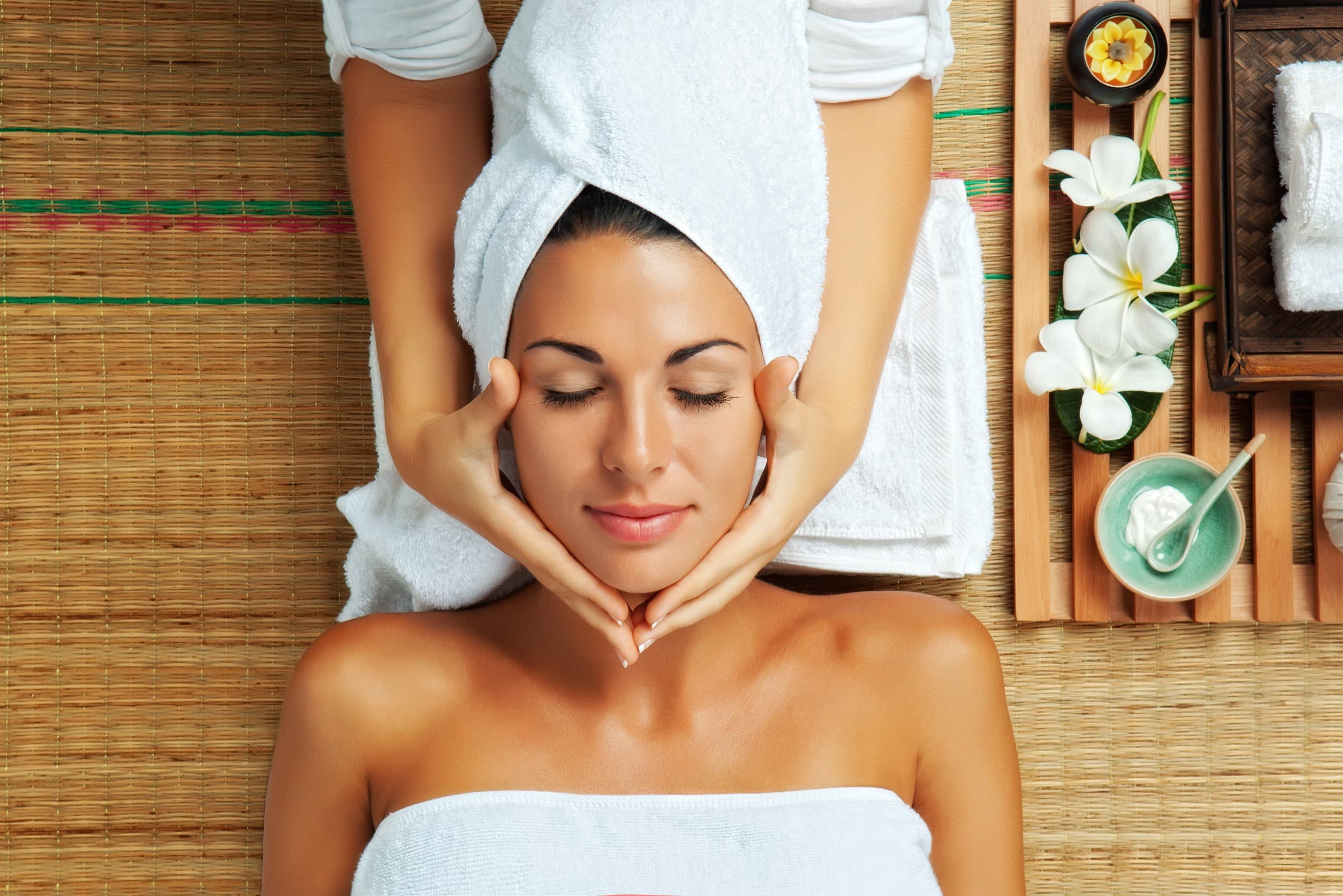 Pakiet SPA dla Niej | Katowice | Wyjątkowy Prezent