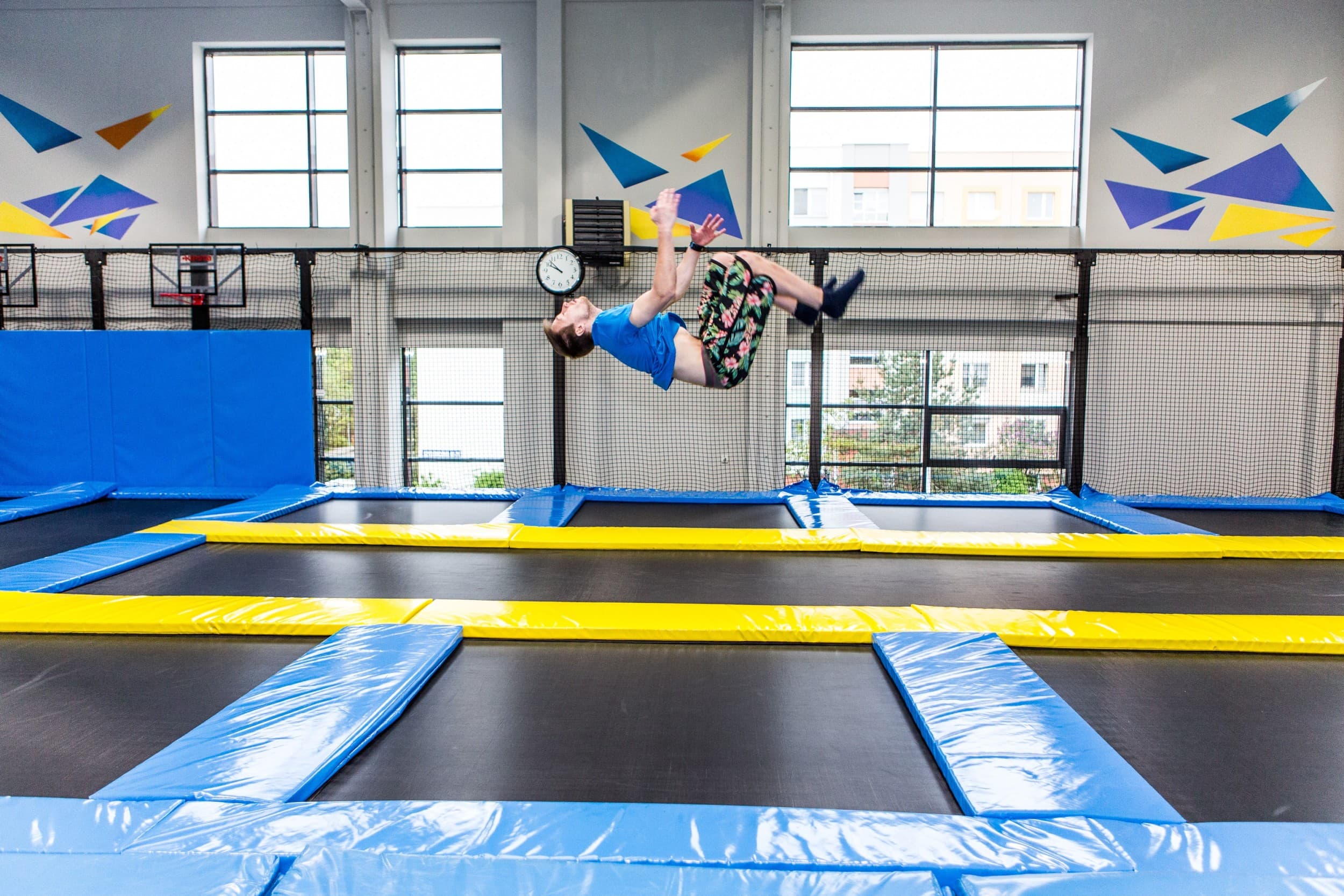 Szalona Zabawa w Parku Trampolin dla Dwojga | Wrocław | Wyjątkowy Prezent