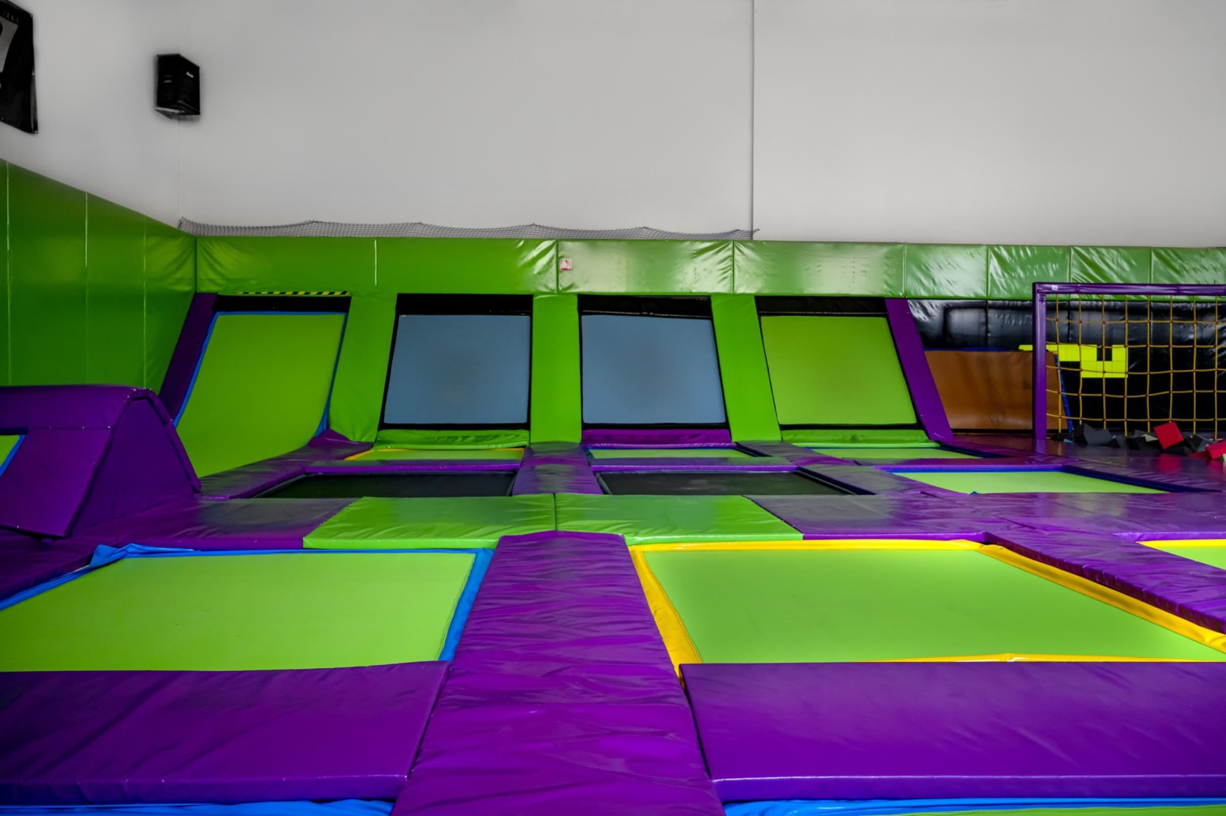 Szalona Zabawa w Parku Trampolin dla Rodziny | Lublin | Wyjątkowy Prezent