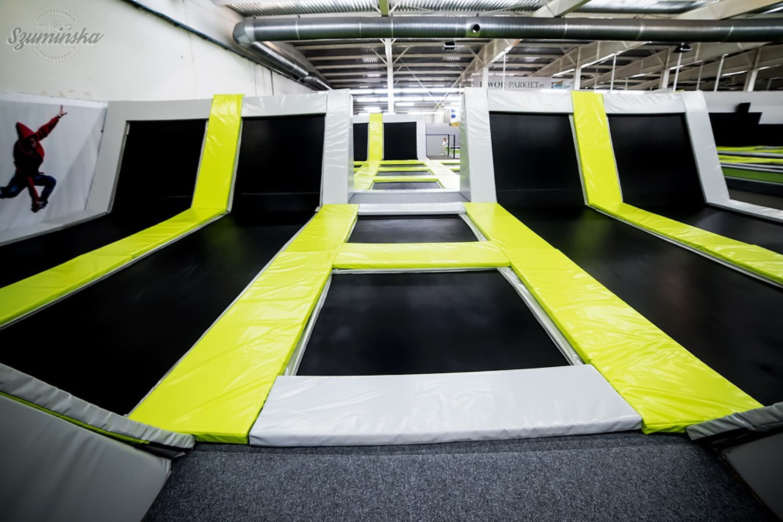 Szalona Zabawa w Parku Trampolin | Toruń | Wyjątkowy Prezent