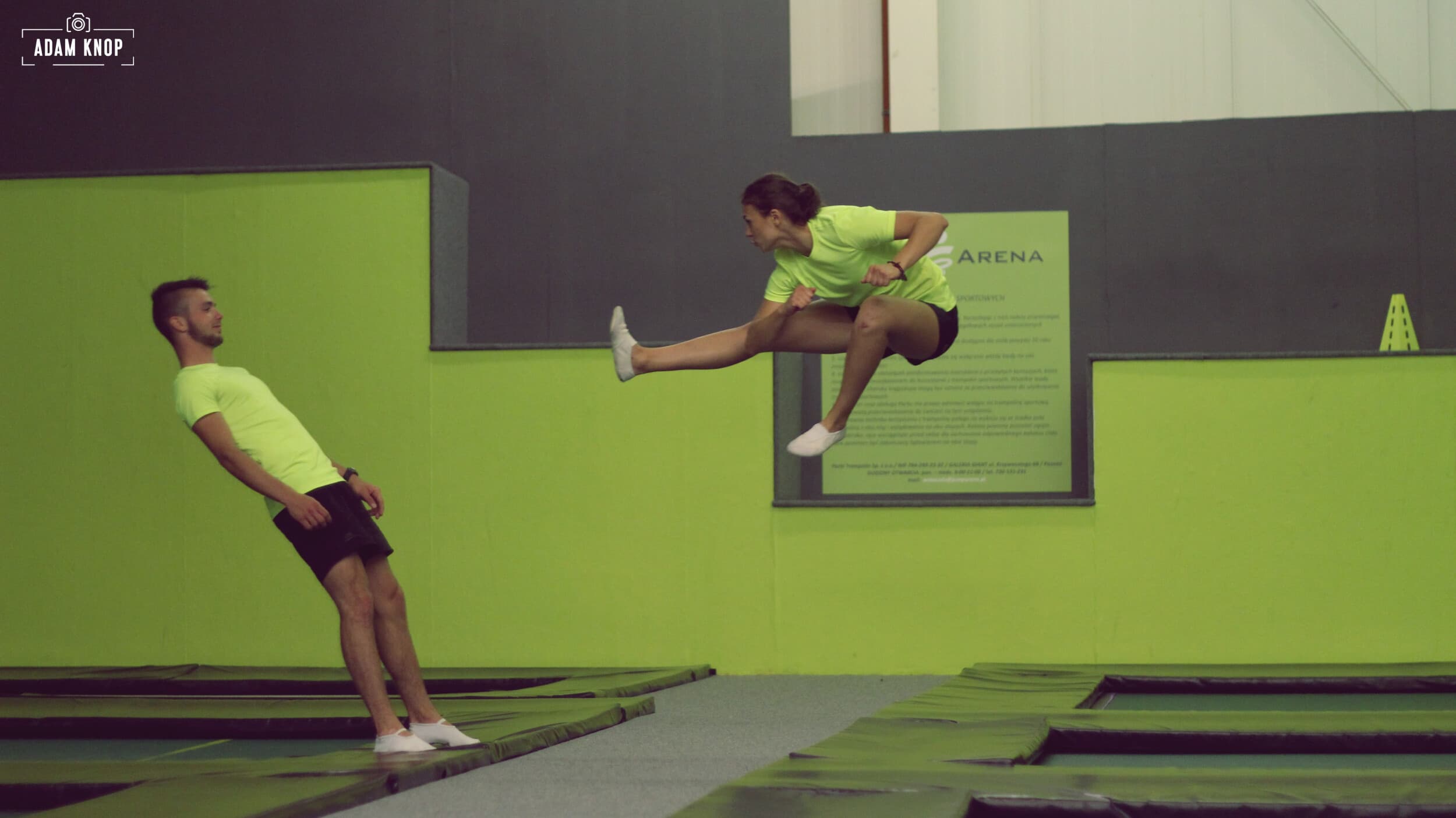 Szalona Zabawa w Parku Trampolin | Toruń | Wyjątkowy Prezent