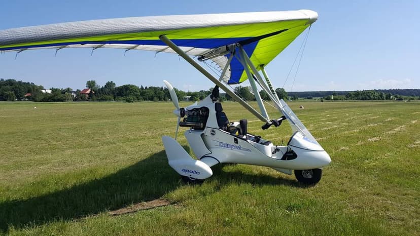 Lot Motolotnią z Filmowaniem (30 min) | Wrocław (okolice)