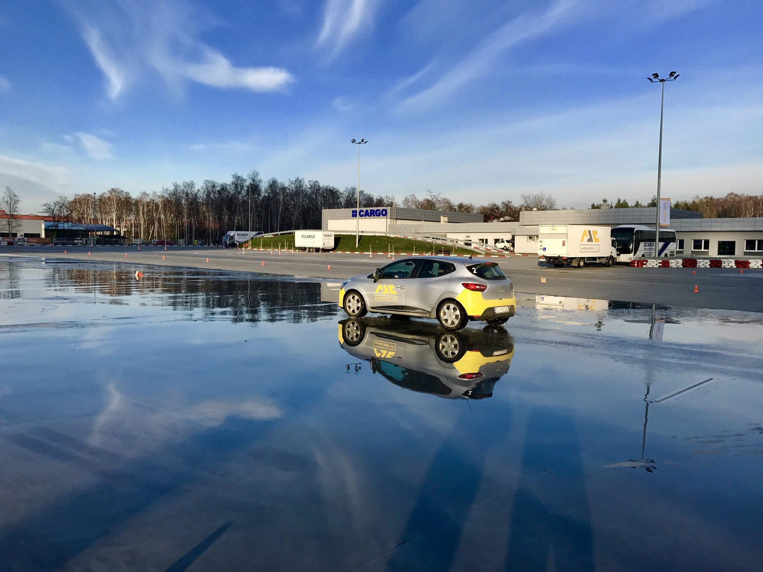 Indywidualny Kurs Doskonalenia Jazdy | Katowice (okolice)