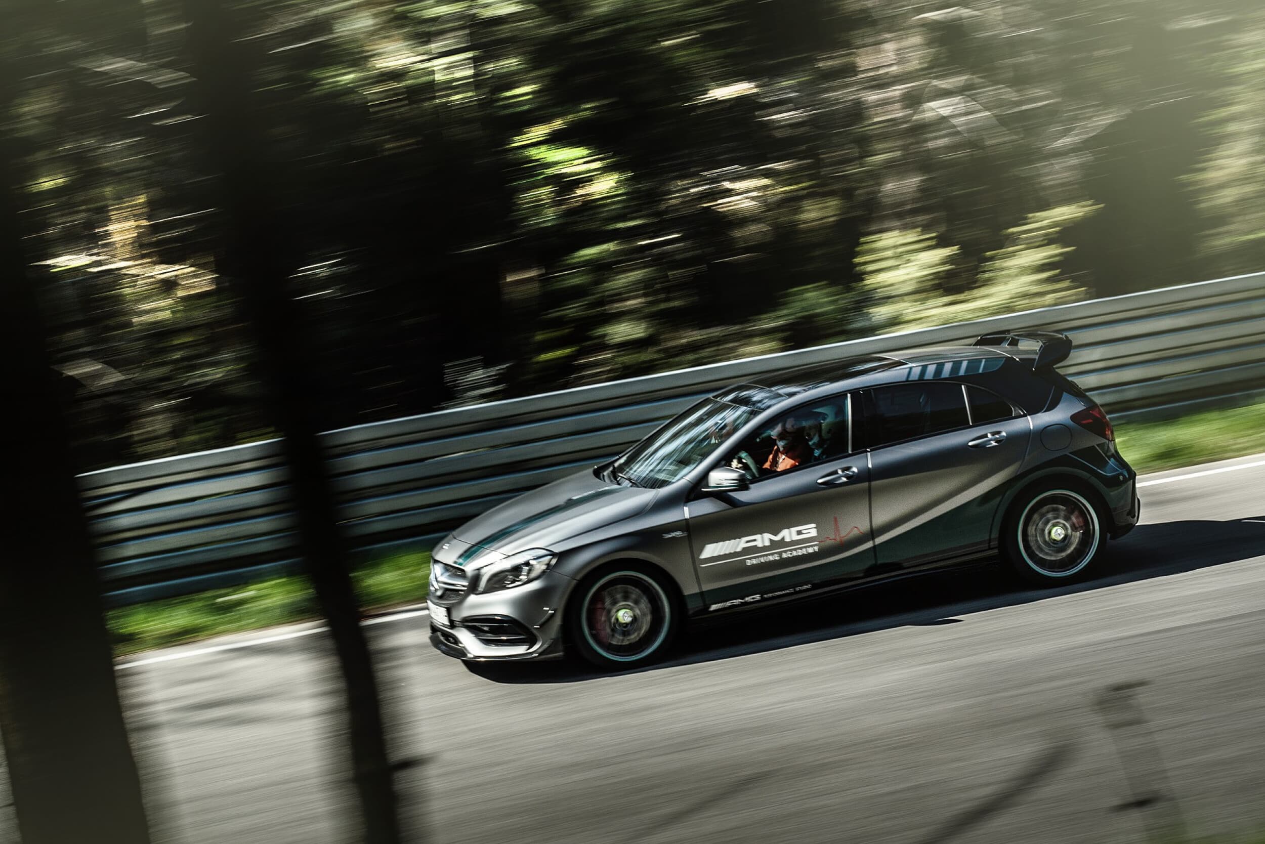 Jazda Mercedesem AMG A 45 (5 okrążeń) | Kielce  | Wyjątkowy Prezent