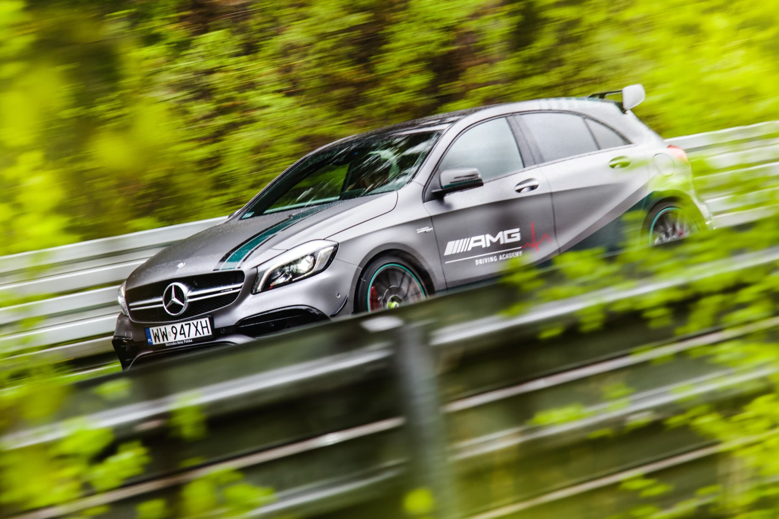 Jazda Mercedesem AMG A 45 (5 okrążeń) | Kielce  | Wyjątkowy Prezent