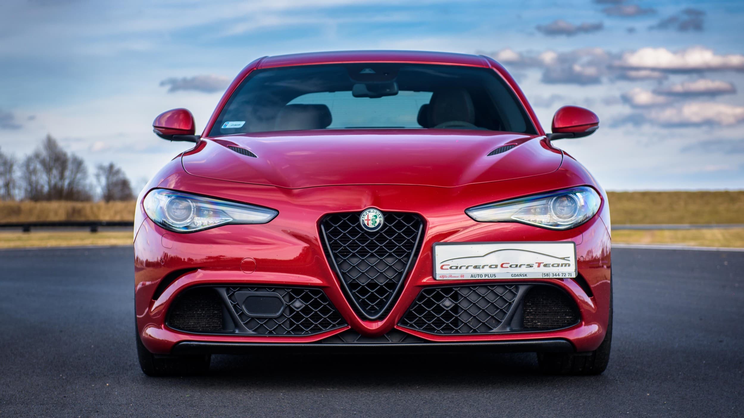 Jazda Alfa Romeo Giulia Quadrifoglio (1 okrążenie) | Tor Główny Poznań