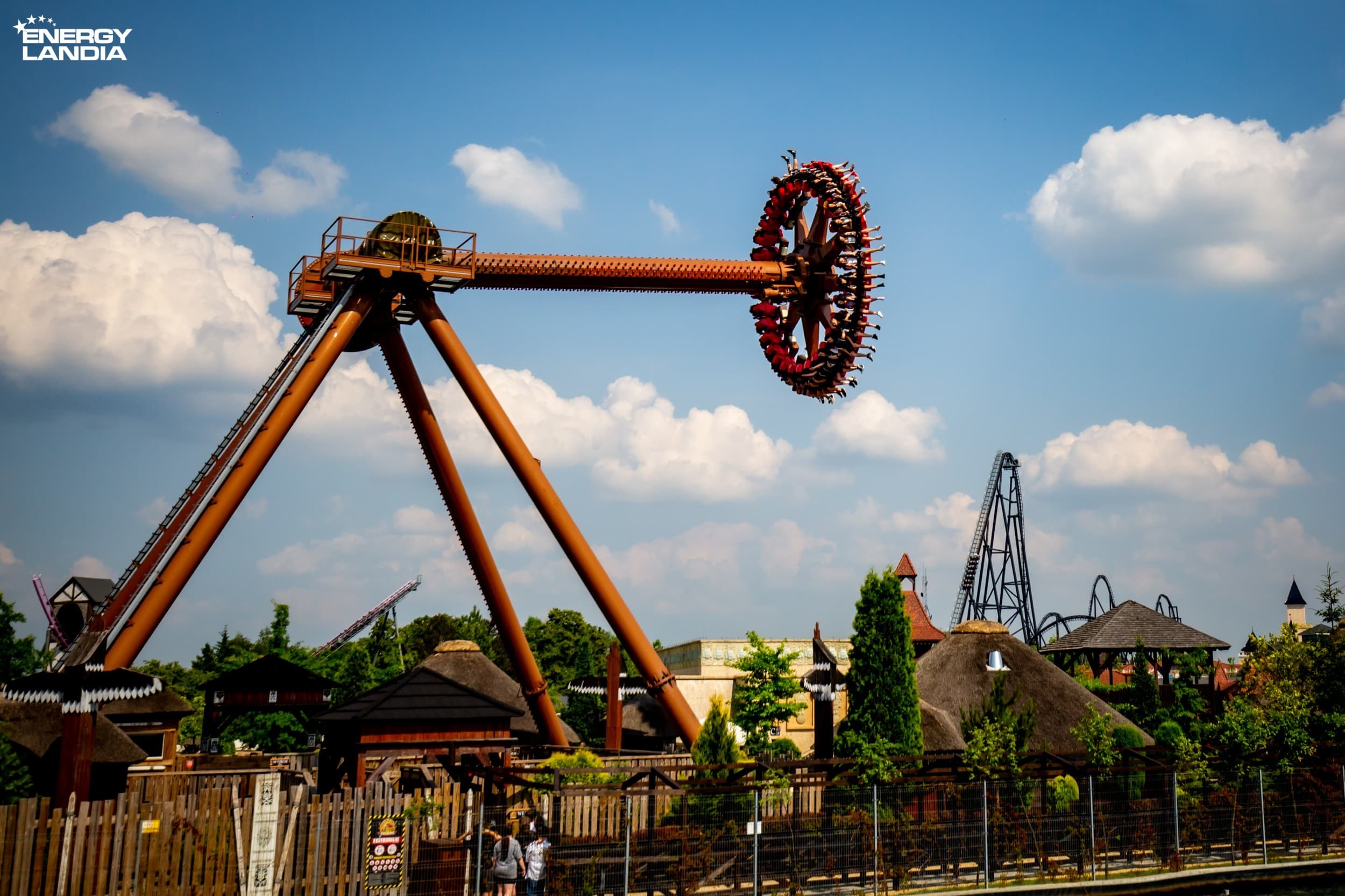 Niezapomniana Przygoda dla Dwojga w Parku Rozrywki Energylandia | Zator | Wyjątkowy Prezent