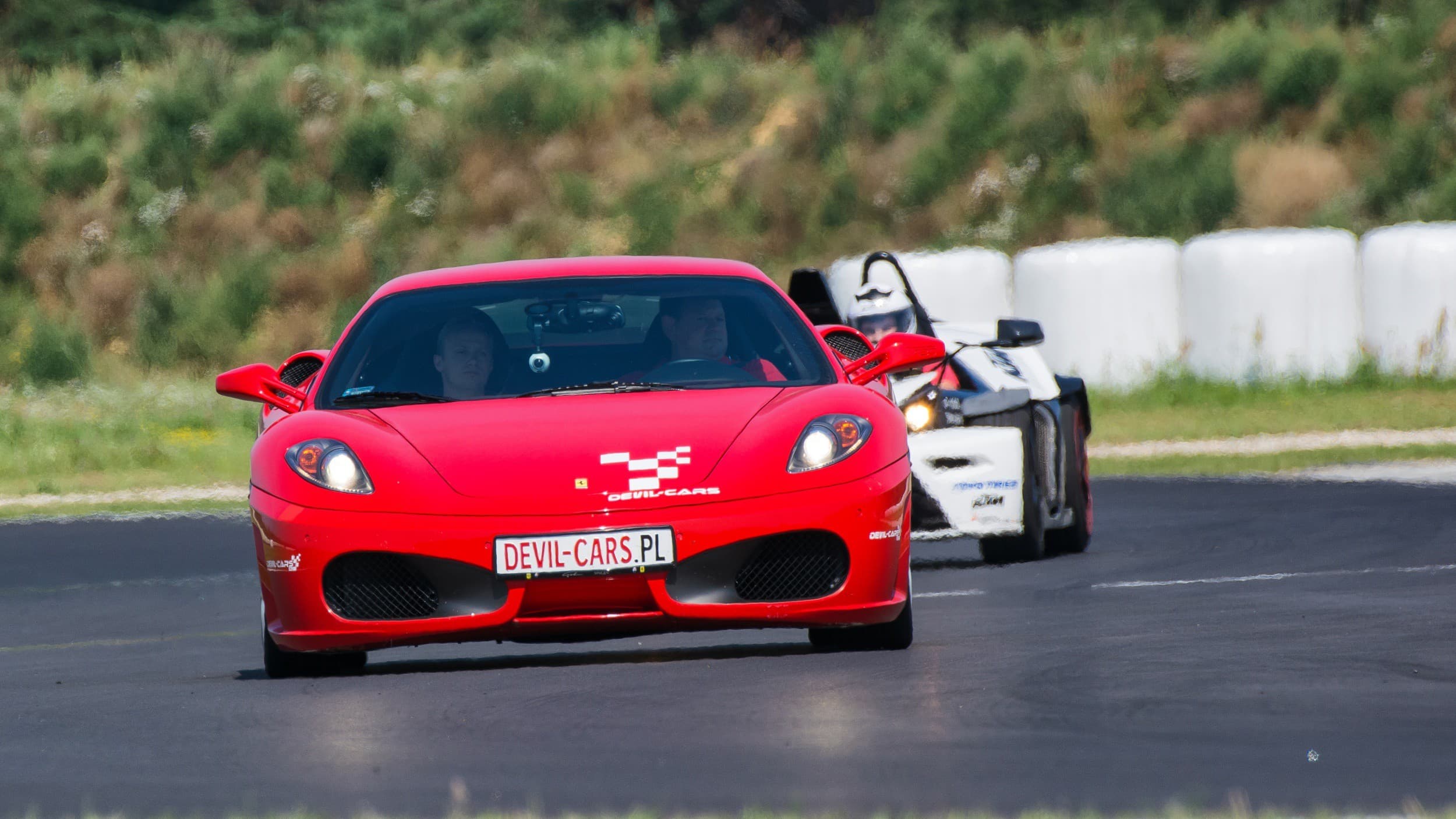 Jazda Ferrari (1 okrążenie) | Tor Główny