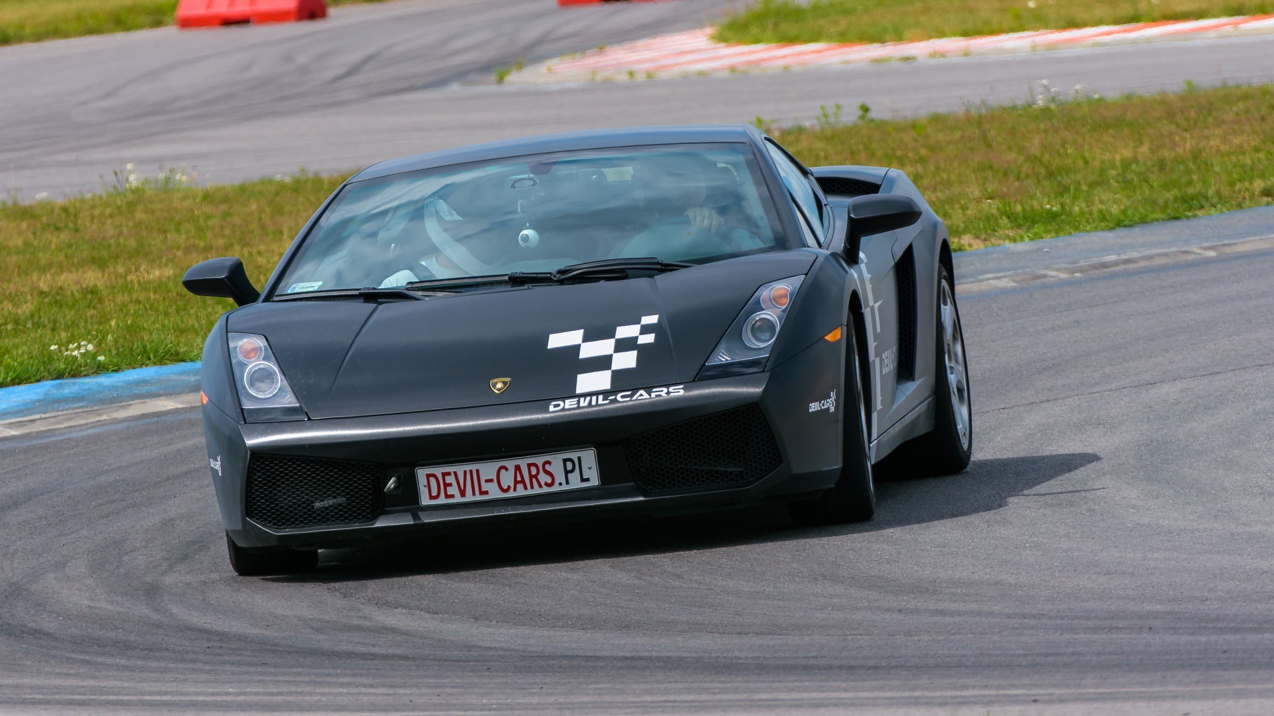 Jazda Lamborghini (1 okrążenie) | Tor Główny | Wyjątkowy Prezent