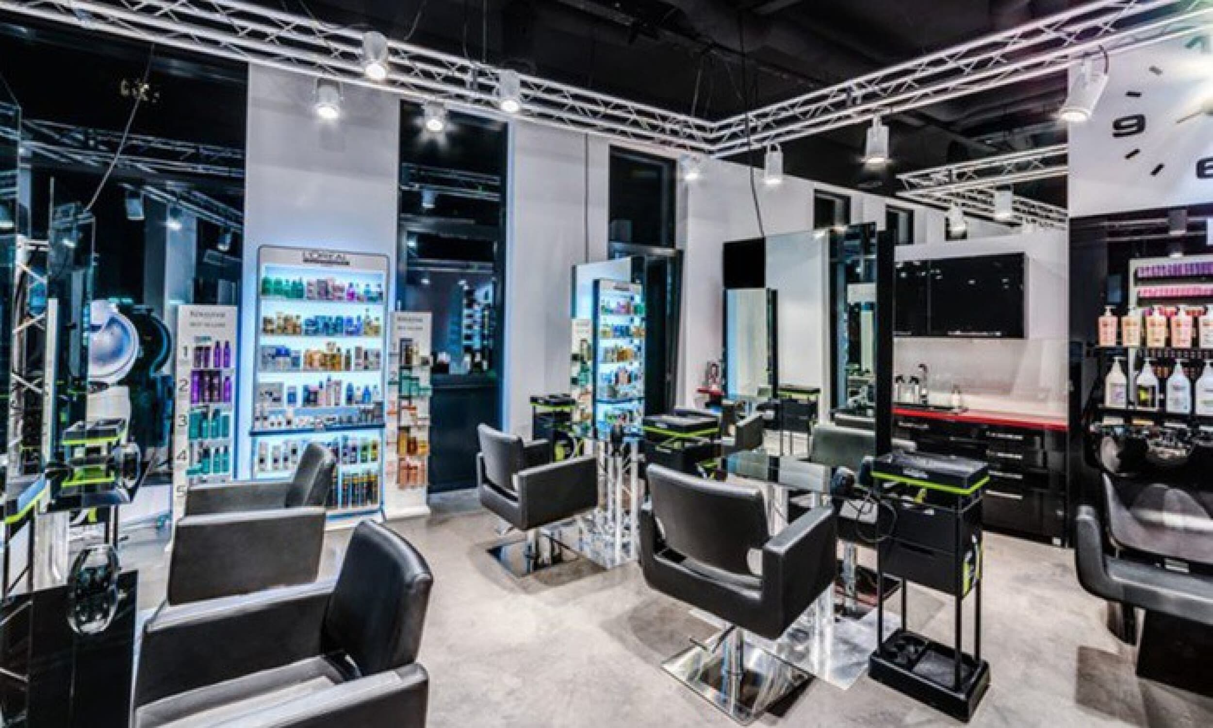 Manicure i Pedicure Hybrydowy | Warszawa  | Wyjątkowy Prezent