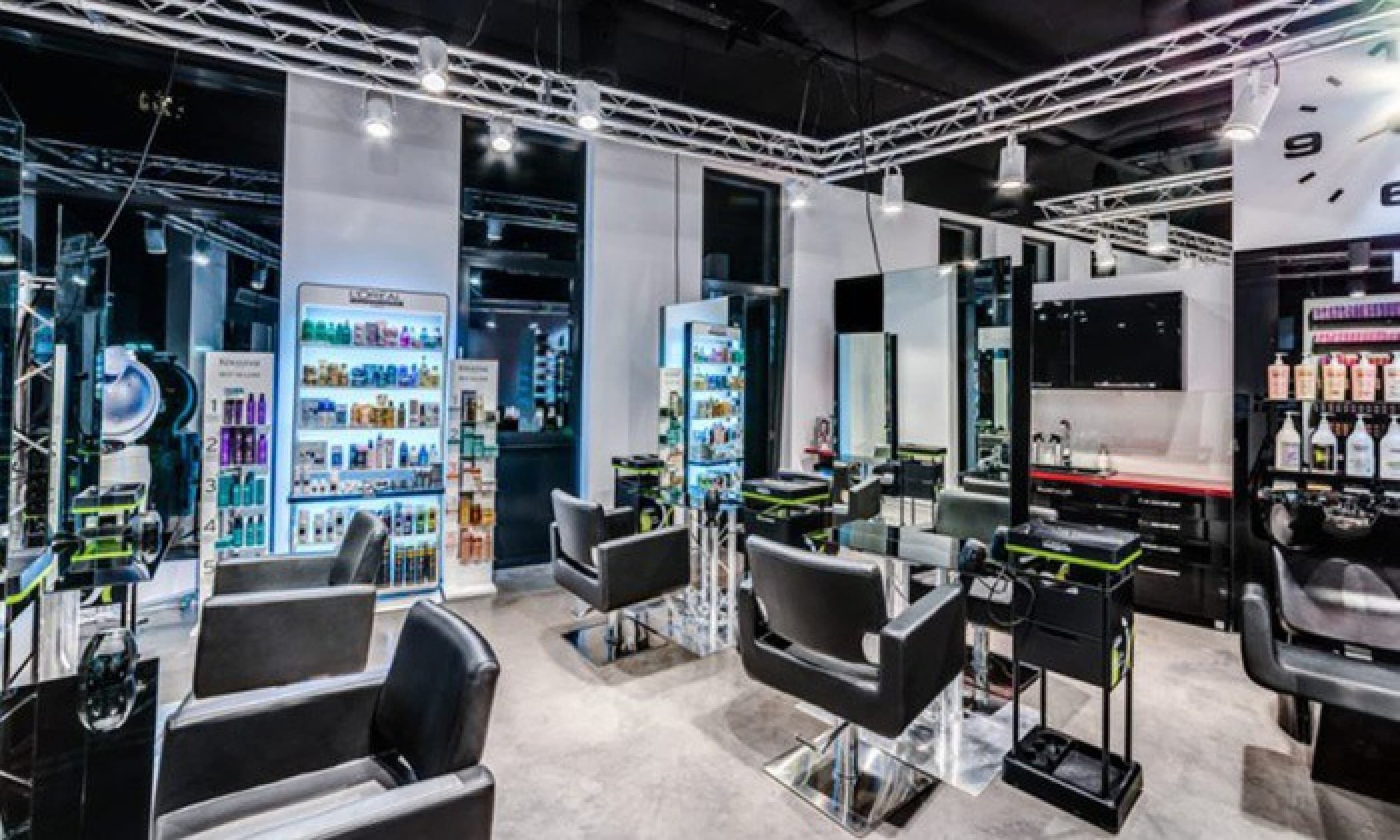 Manicure i Pedicure Klasyczny | Warszawa | Wyjątkowy Prezent