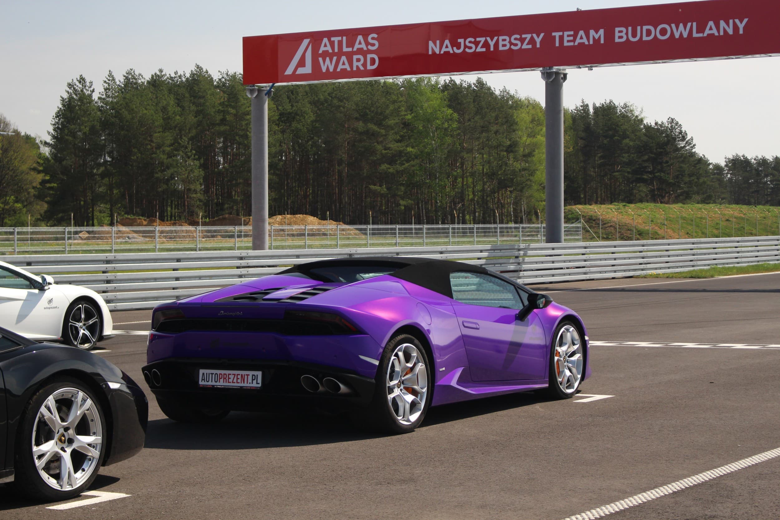 Jazda Lamborghini Huracan (1 okrążenie) | Wiele lokalizacji 