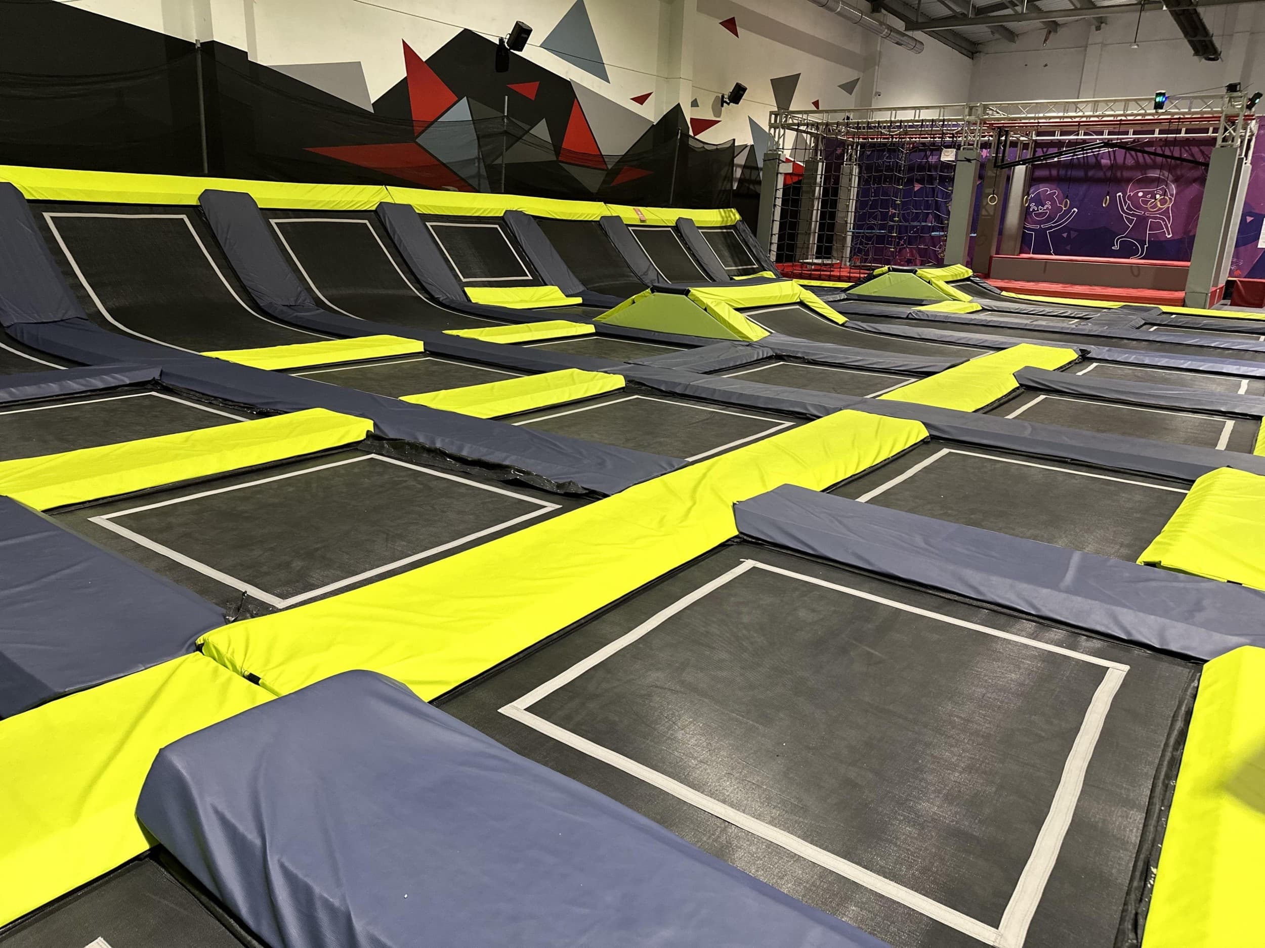 Zabawa w Parku Trampolin dla Rodziny | Łódź (okolice) | Wyjątkowy Prezent