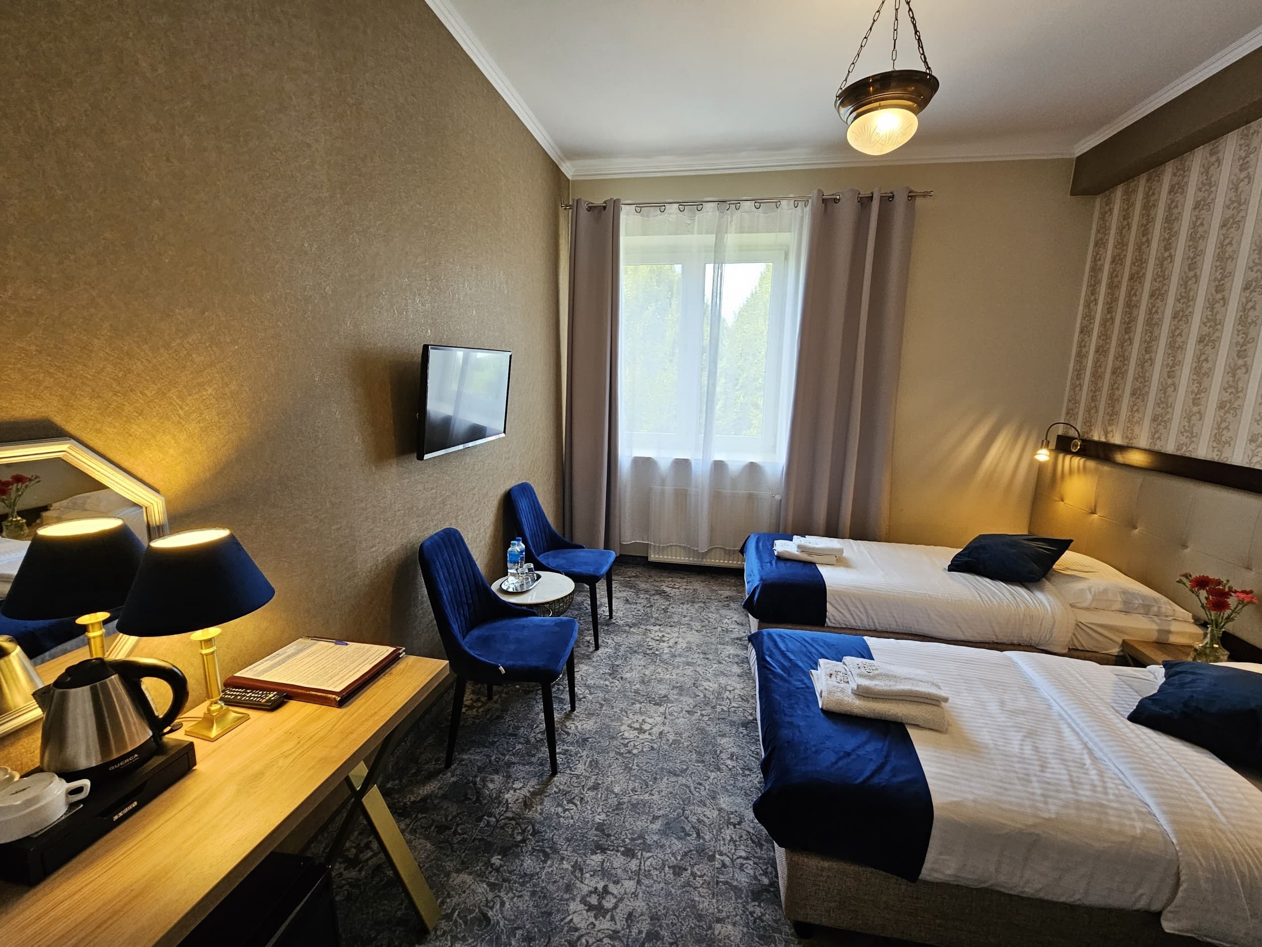 Romantyczny Pobyt (2 Noce, 2 Osoby) | Hotel Galicja SPA | Wieliczka | Wyjątkowy Prezent
