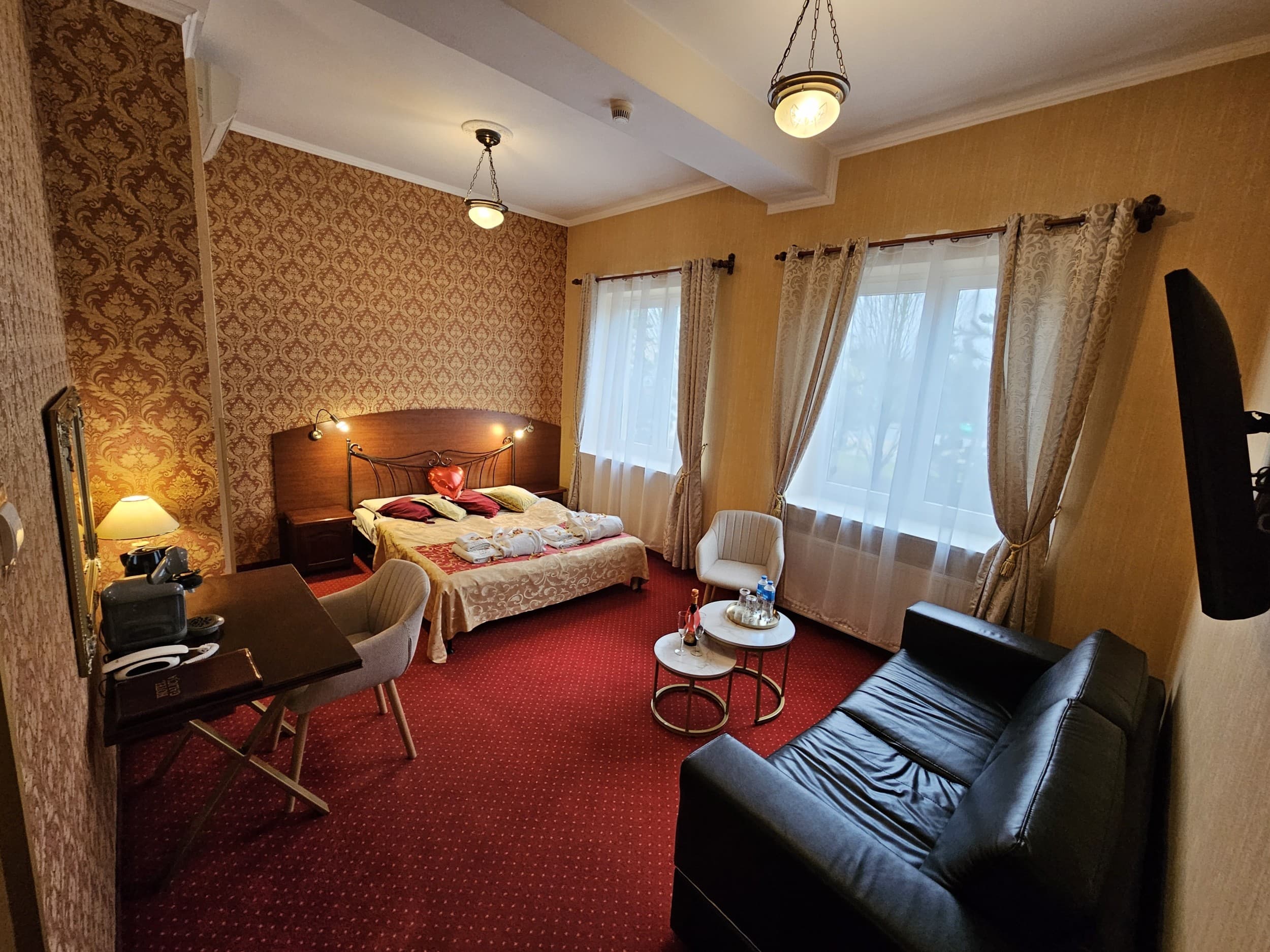 Urokliwy Pobyt dla Rodziny (5 Nocy, 2-4 Osoby) | Hotel Galicja SPA | Wieliczka