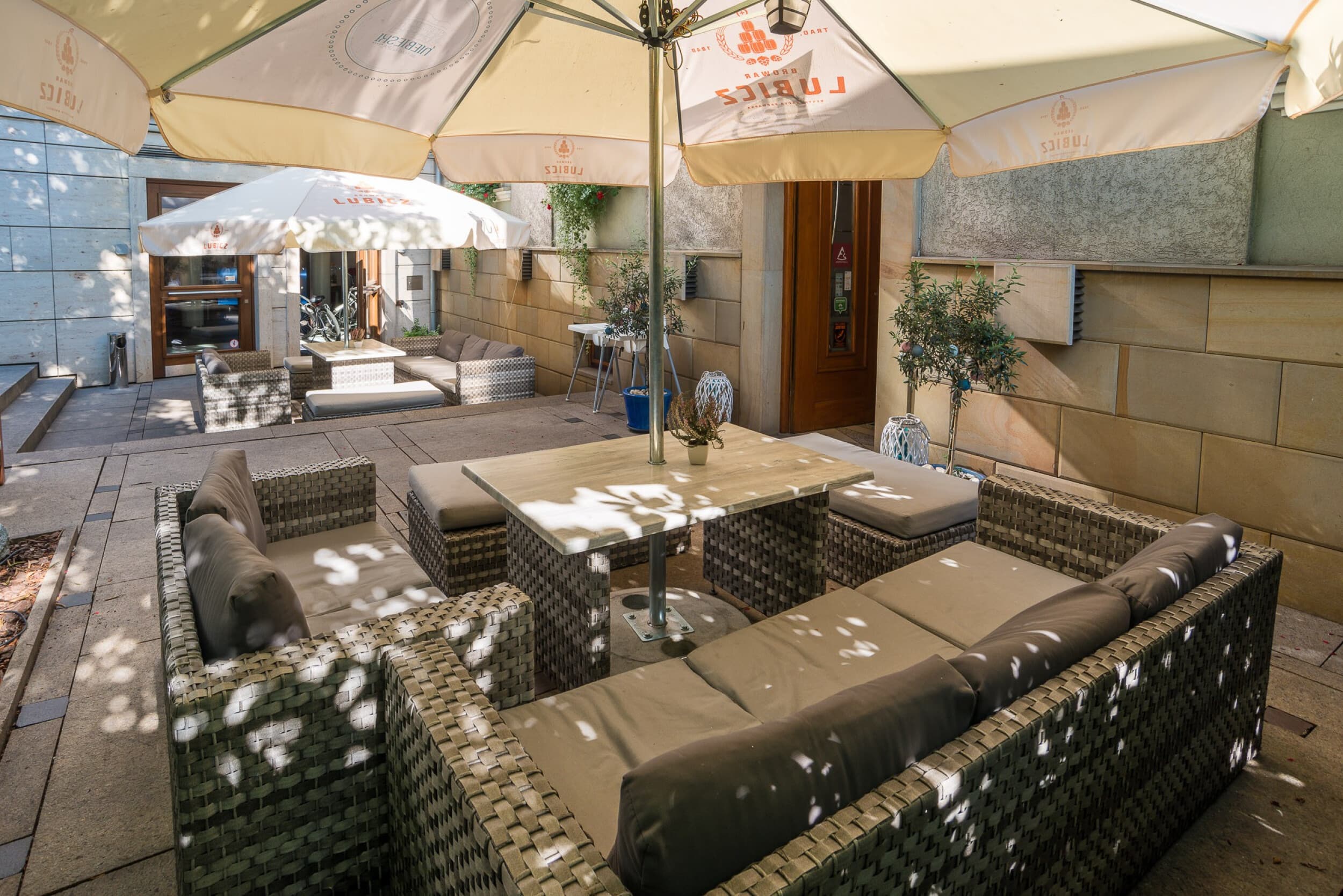 Romantyczny Pobyt (2 noce, 2 osoby) | Hotel Niebieski | Kraków