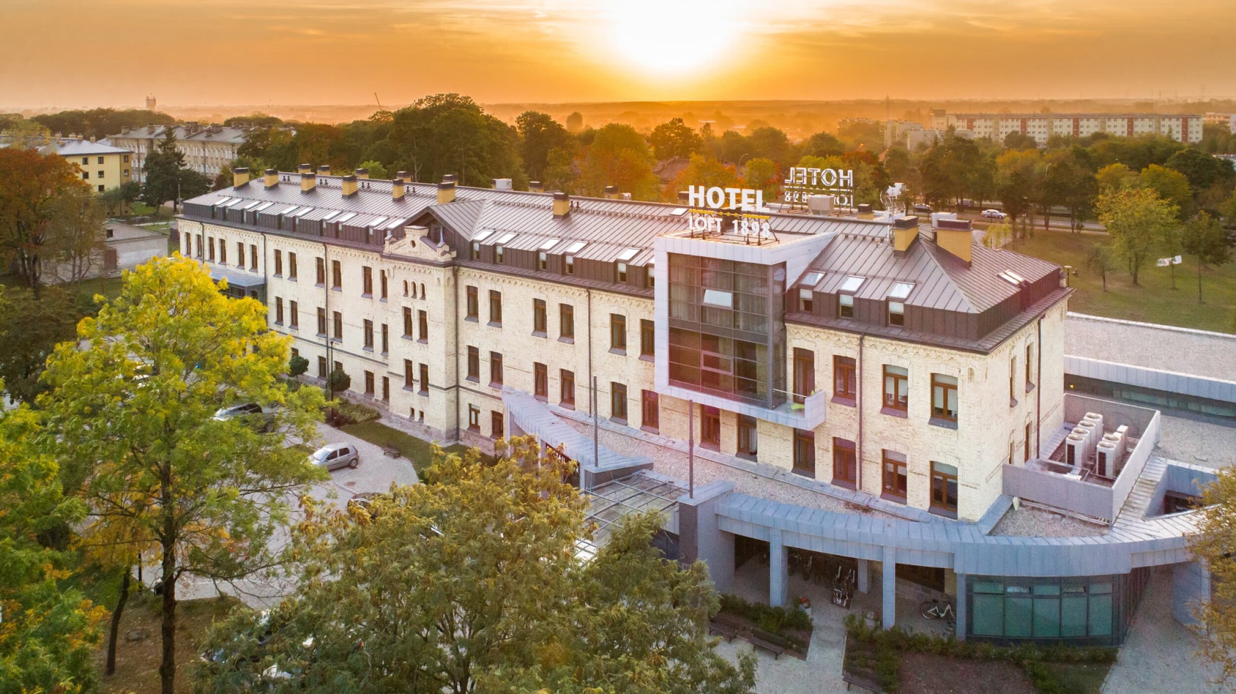 Weekend dla Dwojga w Hotelu Loft 1898 | Suwałki | Wyjątkowy Prezent