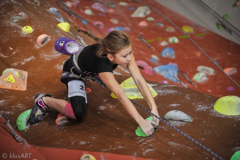Poznaj Wspinaczkę Boulderową | Radom