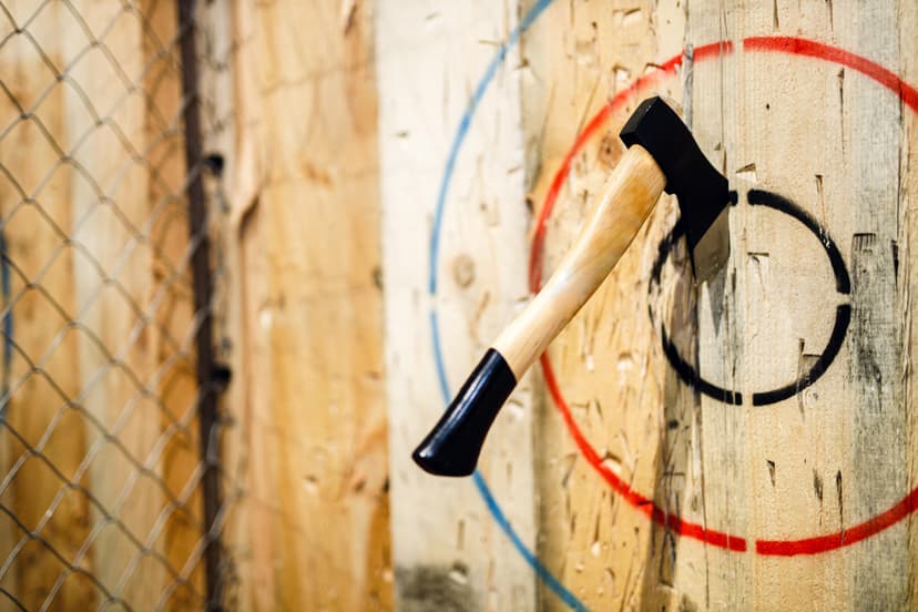 Rzucanie Siekierami do Celu | Poznań