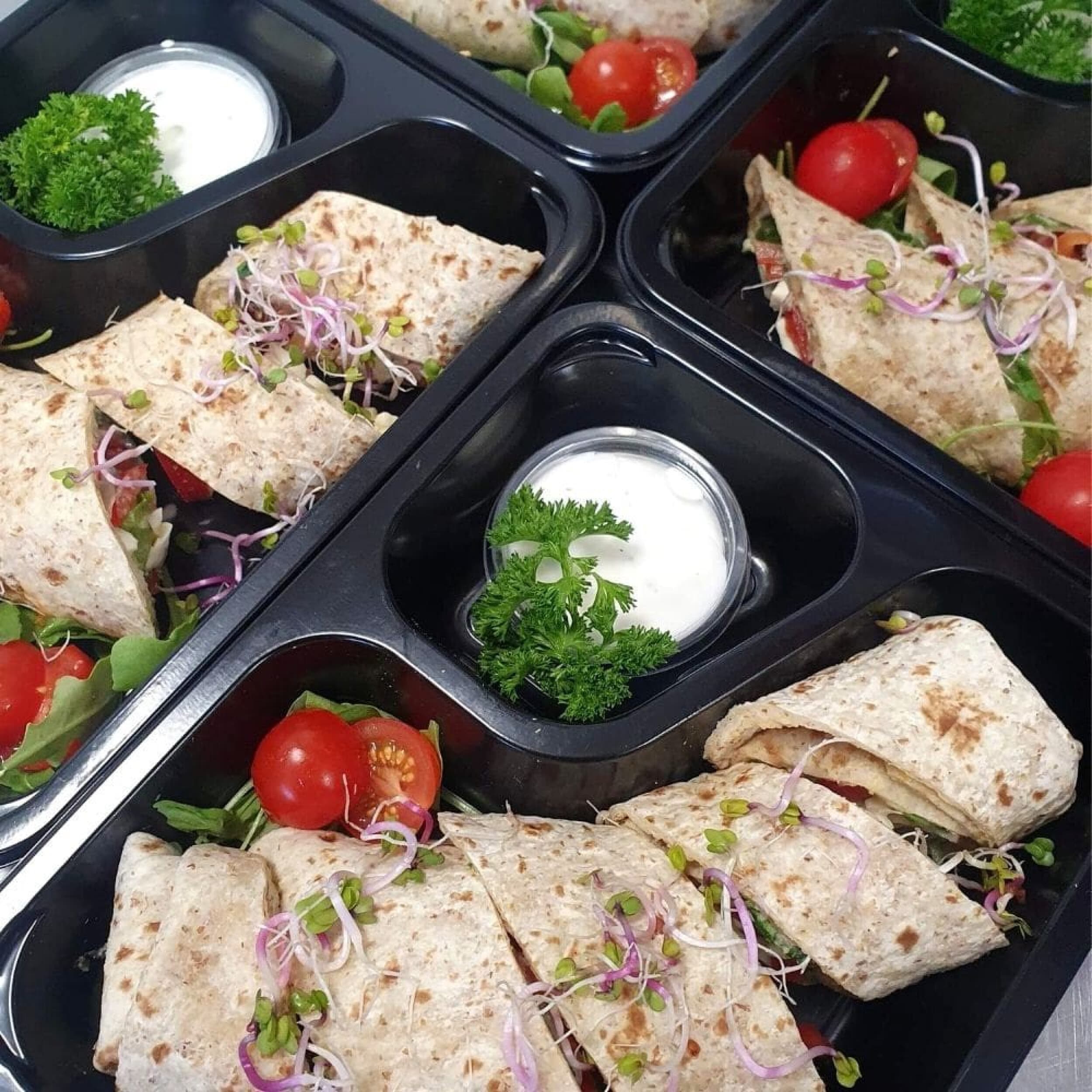 Dieta Klasyczna lub Wegetariańska 2000 kcal | Wiele Lokalizacji