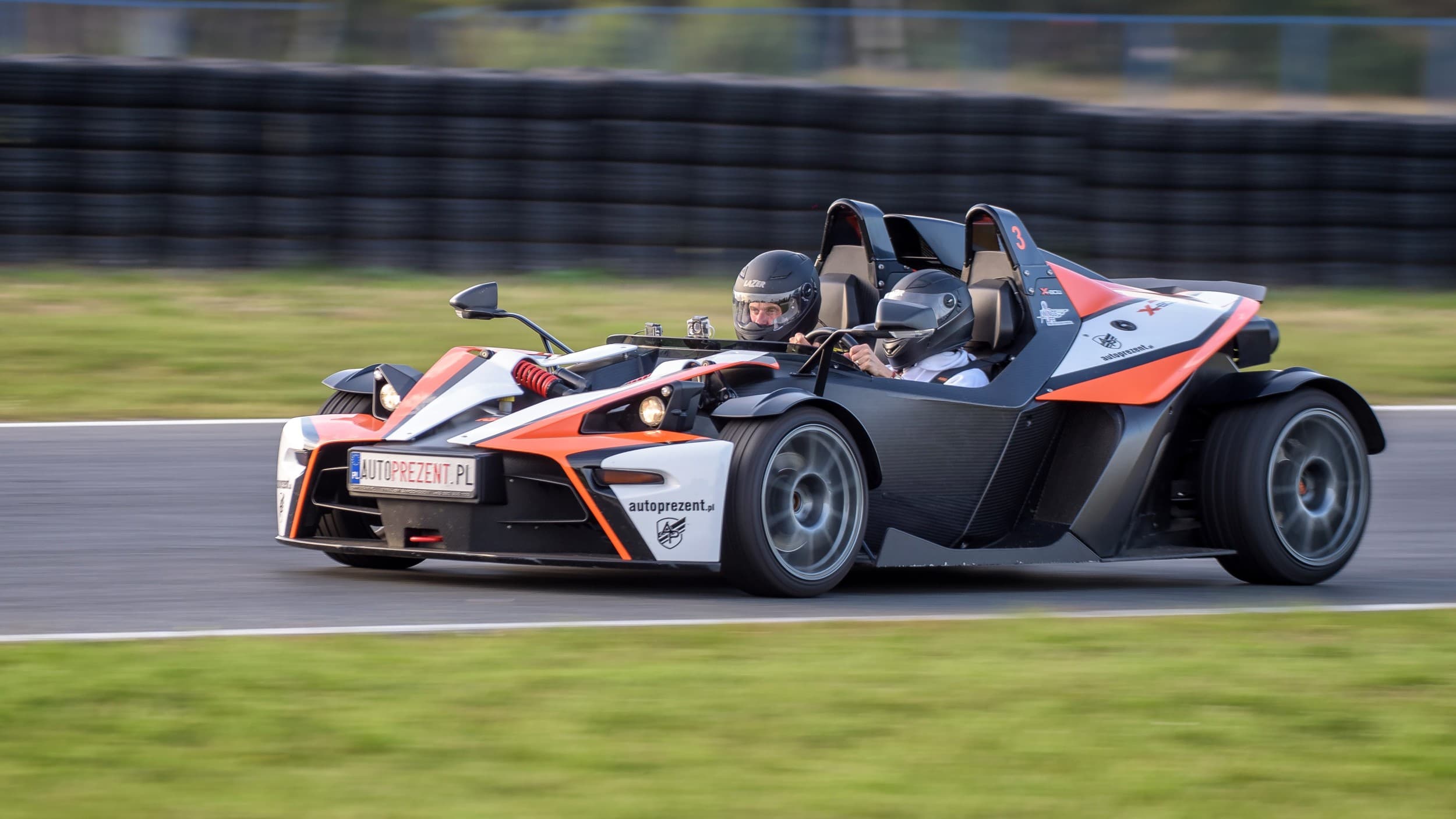 Pojedynek Ferrari F430 vs. KTM X-Bow | 2 okrążenia | Tor Główny