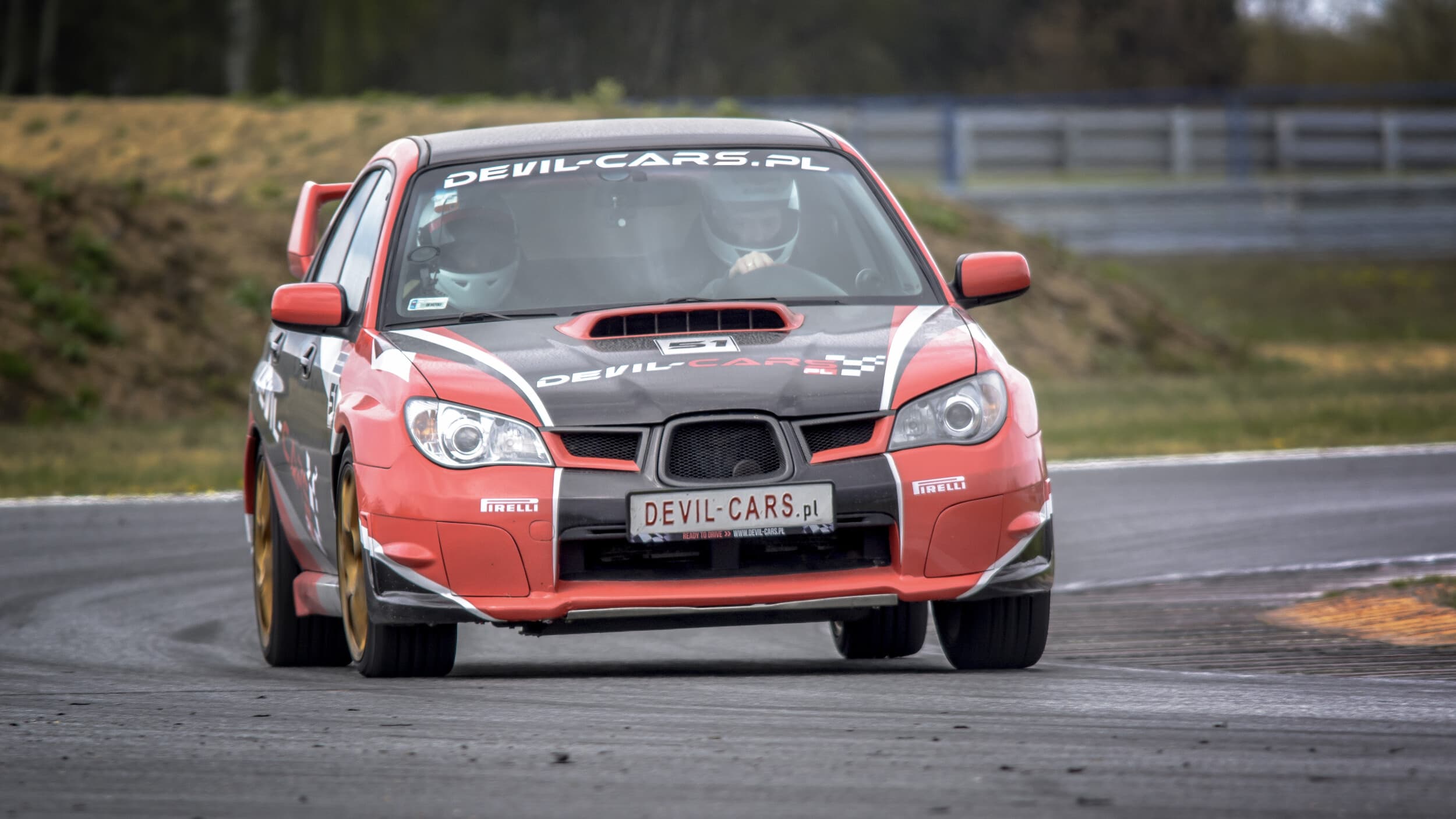 Poprowadź Subaru Impreza WRX | 1 okrążenie | Wiele Lokalizacji