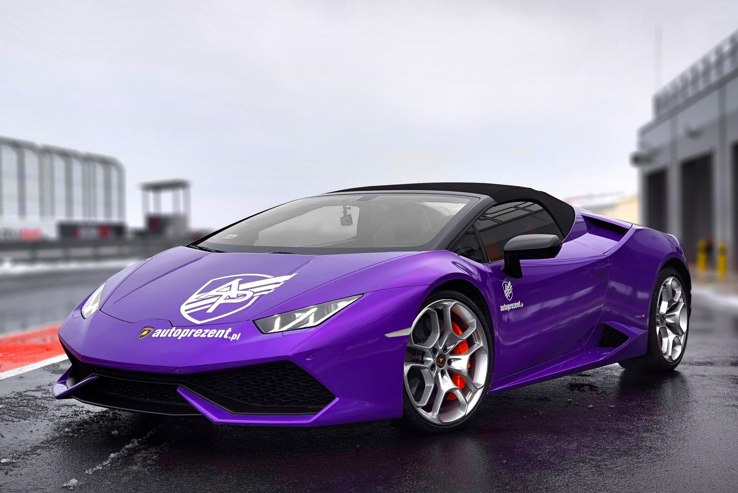 Pojedynek Lamborghini Huracan vs. Dodge Viper GTS | 2 okrążenia | Tor Główny
