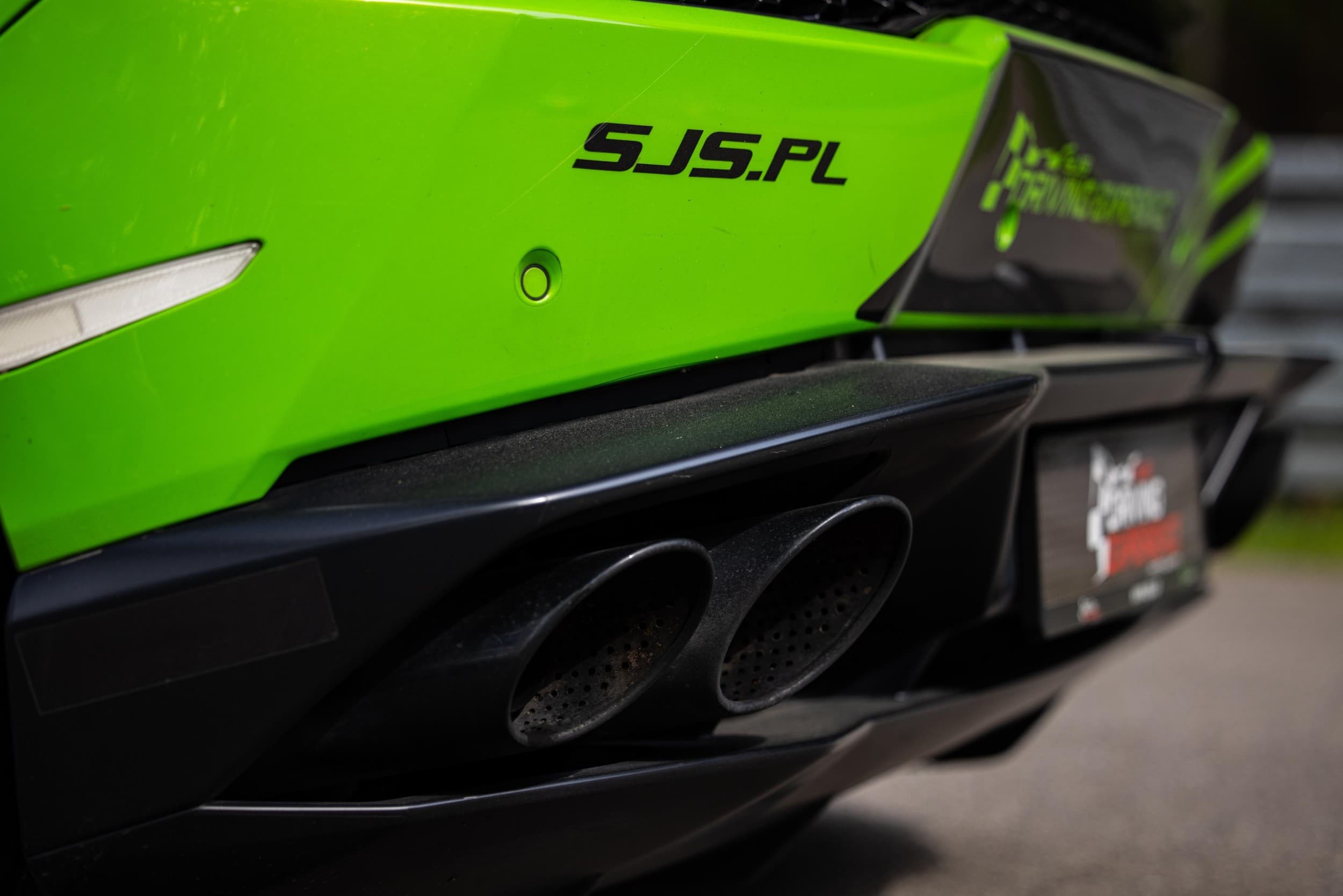 Przejażdżka Lamborghini Huracán dla Dziecka (1 okrążenie) | Wiele Lokalizacji