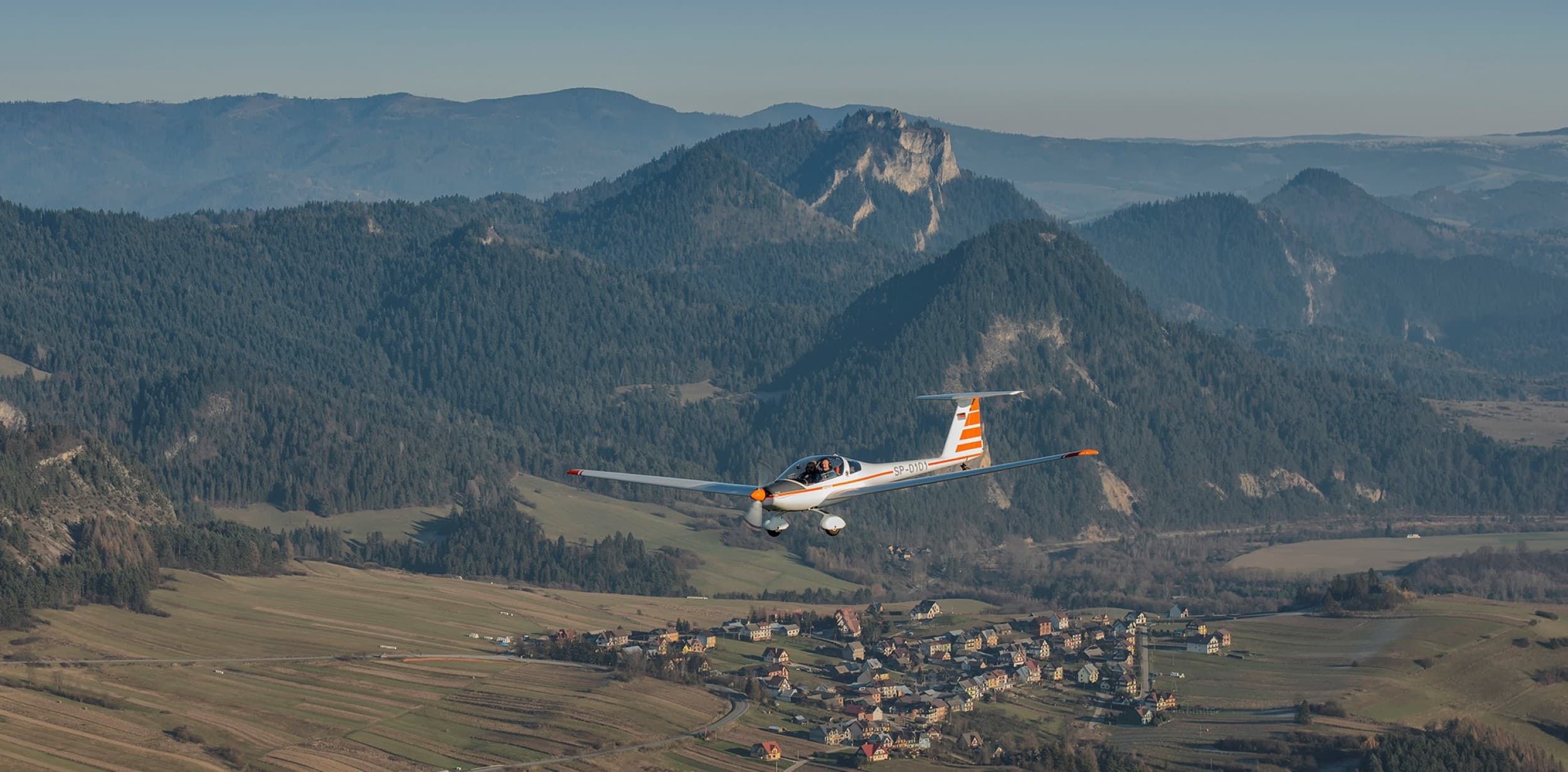Lot Motoszybowcem nad Gorcami | Nowy Targ