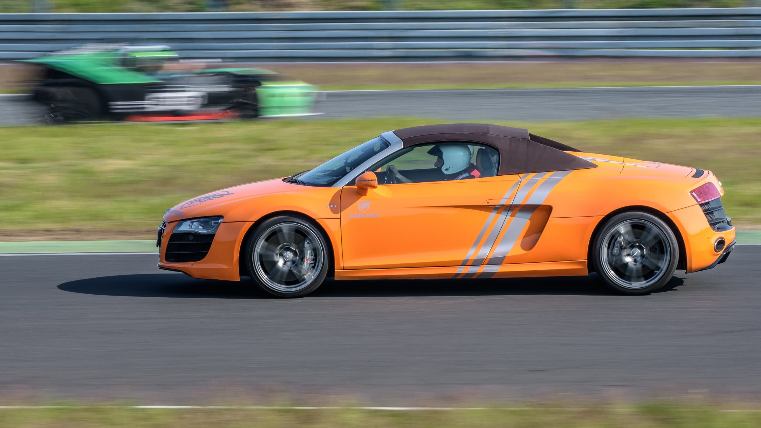 Poprowadź Audi R8 V10 | 1 okrążenie | Wiele Lokalizacji