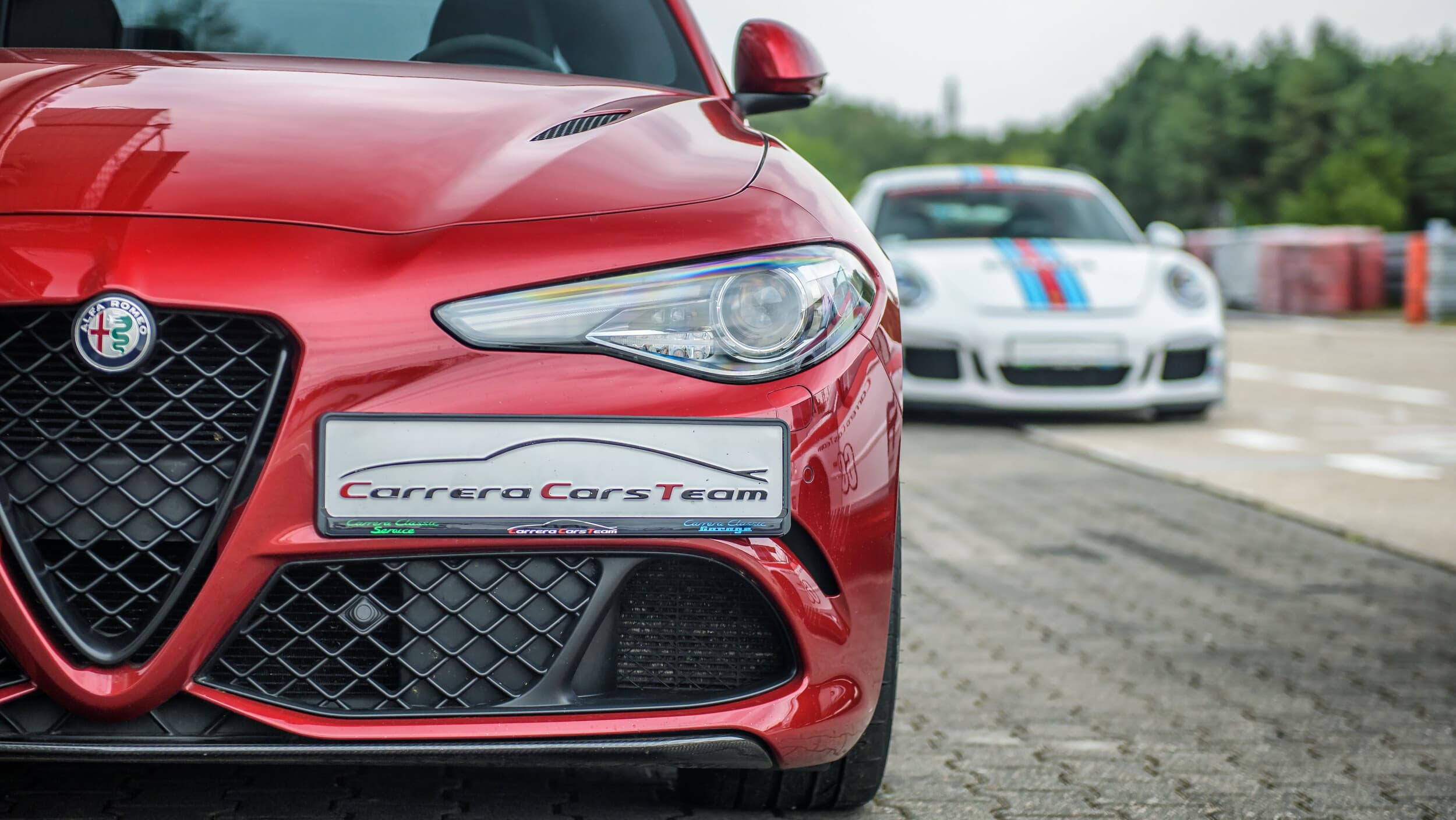 Pojedynek Porsche 911 (991) vs. Alfa Romeo Giulia Quadrifoglio | 2 okrążenia | Wiele Lokalizacji