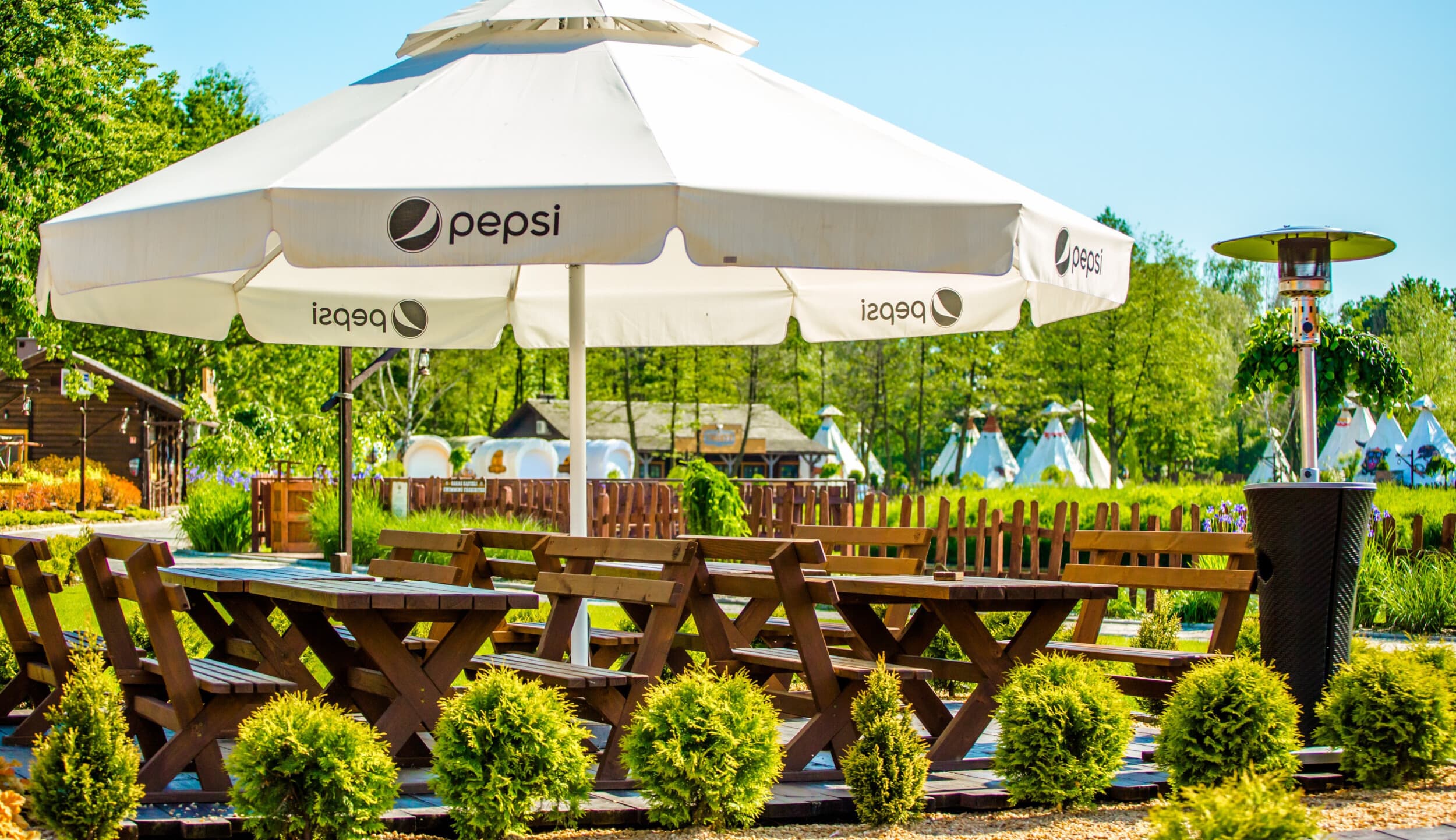 Weekend w Domku na "Dzikim Zachodzie" (2 Noce, 1-5 Osób) | Zator