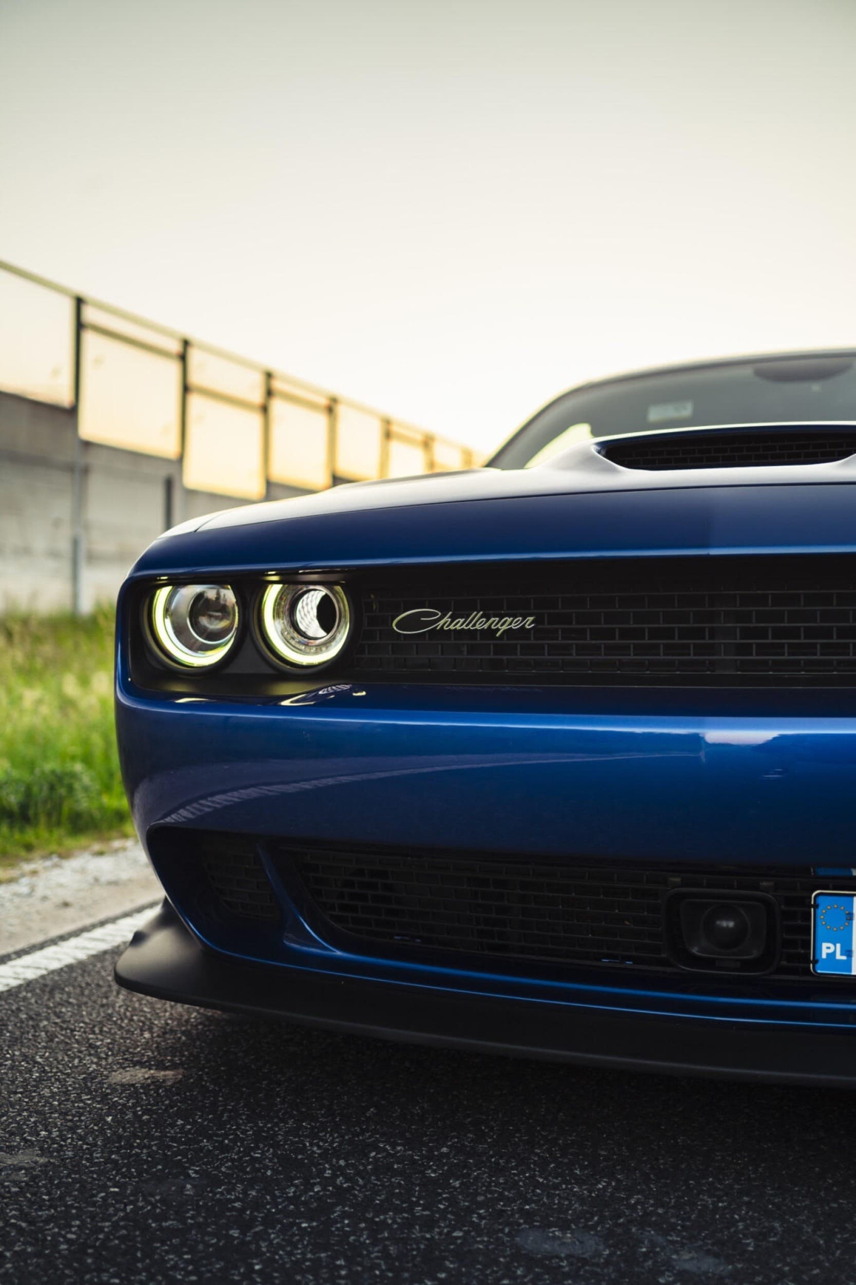 Co-Drive Dodge Challenger Ulicami Miasta | Poznań | Wyjątkowy Prezent