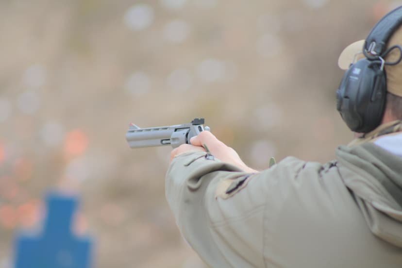 Zostań Rewolwerowcem dla Dwojga | Serock 