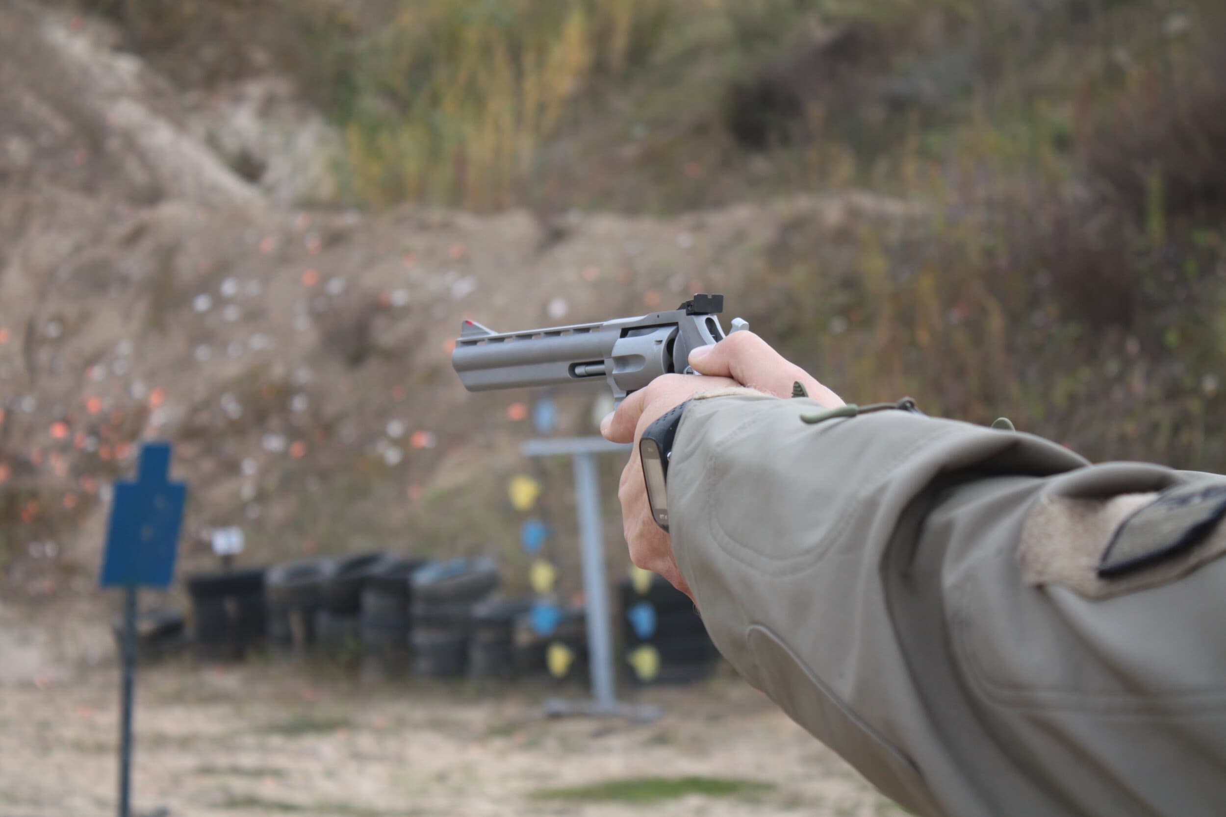 Pojedynek Strzelecki Pistolet vs Rewolwer | Serock | Wyjątkowy Prezent