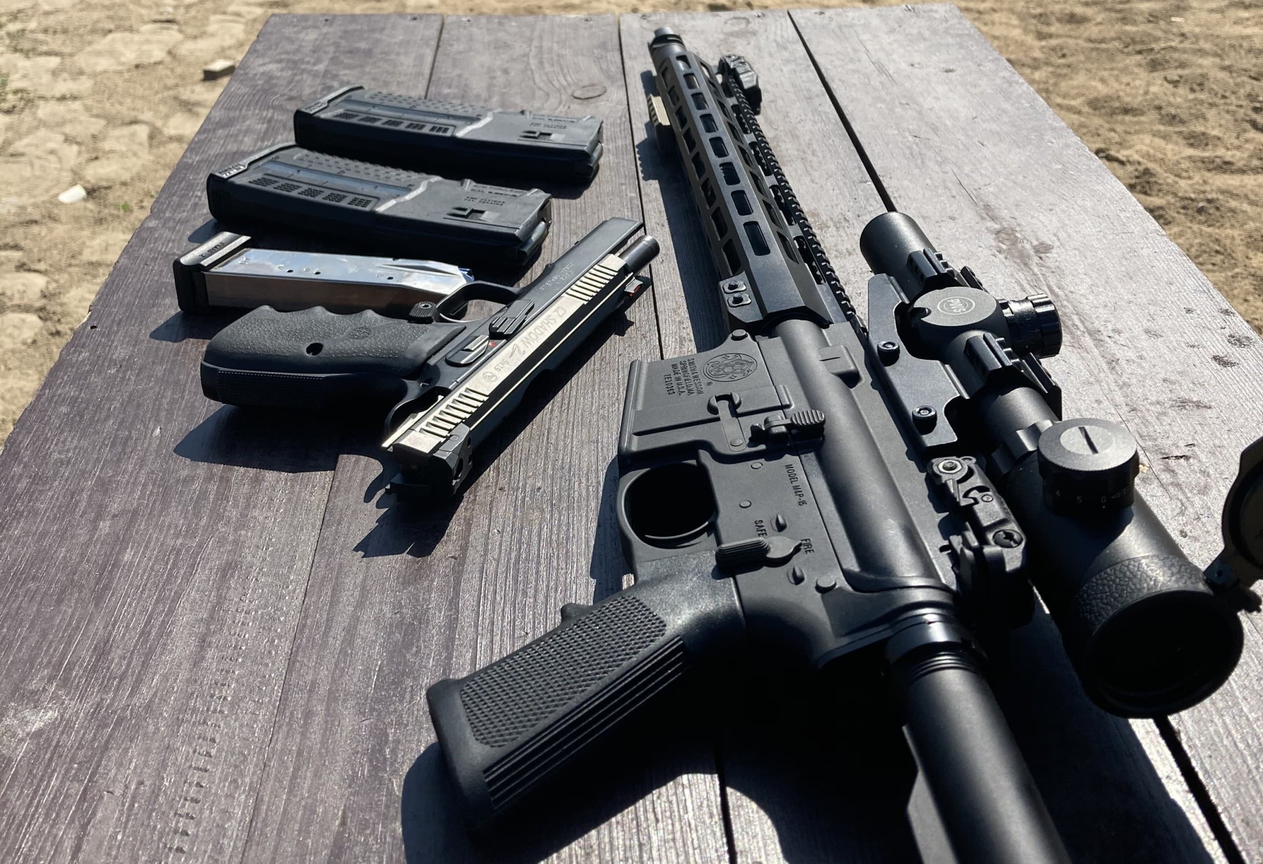 Pojedynek Strzelecki AR 15 vs AK 47 | Serock | Wyjątkowy Prezent