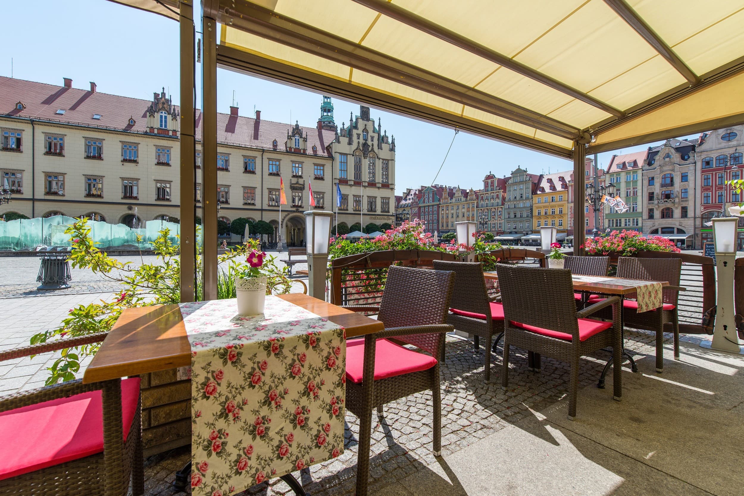 Podwodna Kolacja z Pobytem we Wrocławiu dla Dwojga | Wrocław