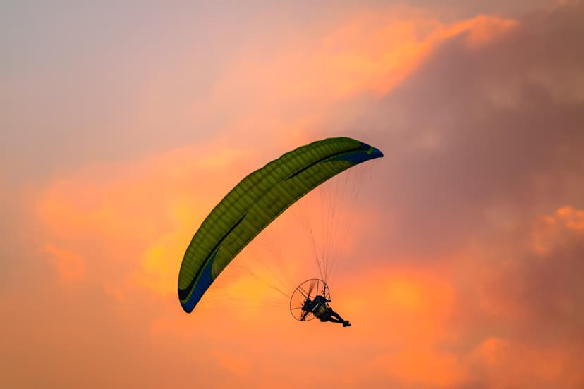 Lot Motoparalotnią z Filmowaniem (15 minut) | Toruń (okolice)