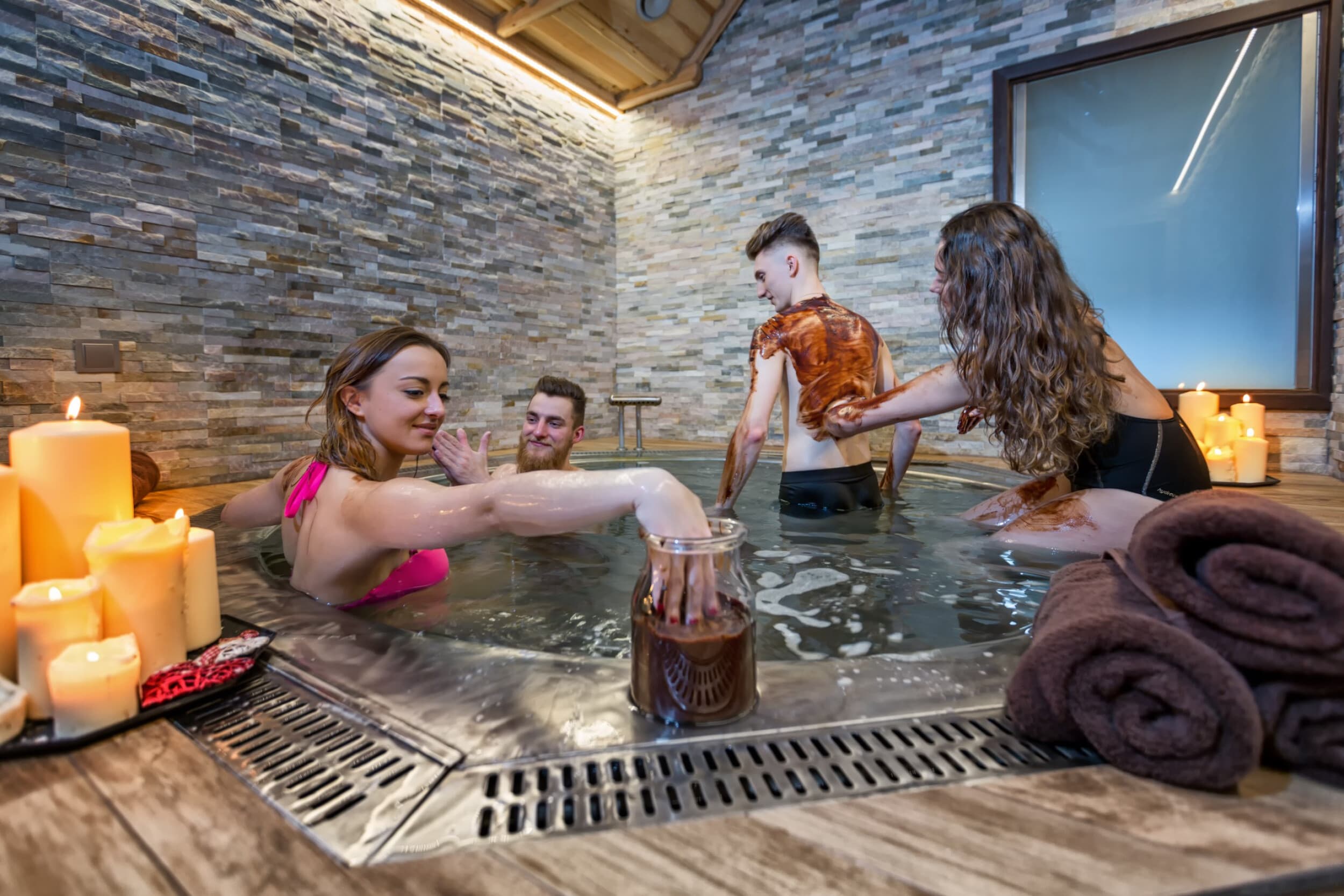 Romantyczna Kąpiel SPA dla Dwojga | Uniejów