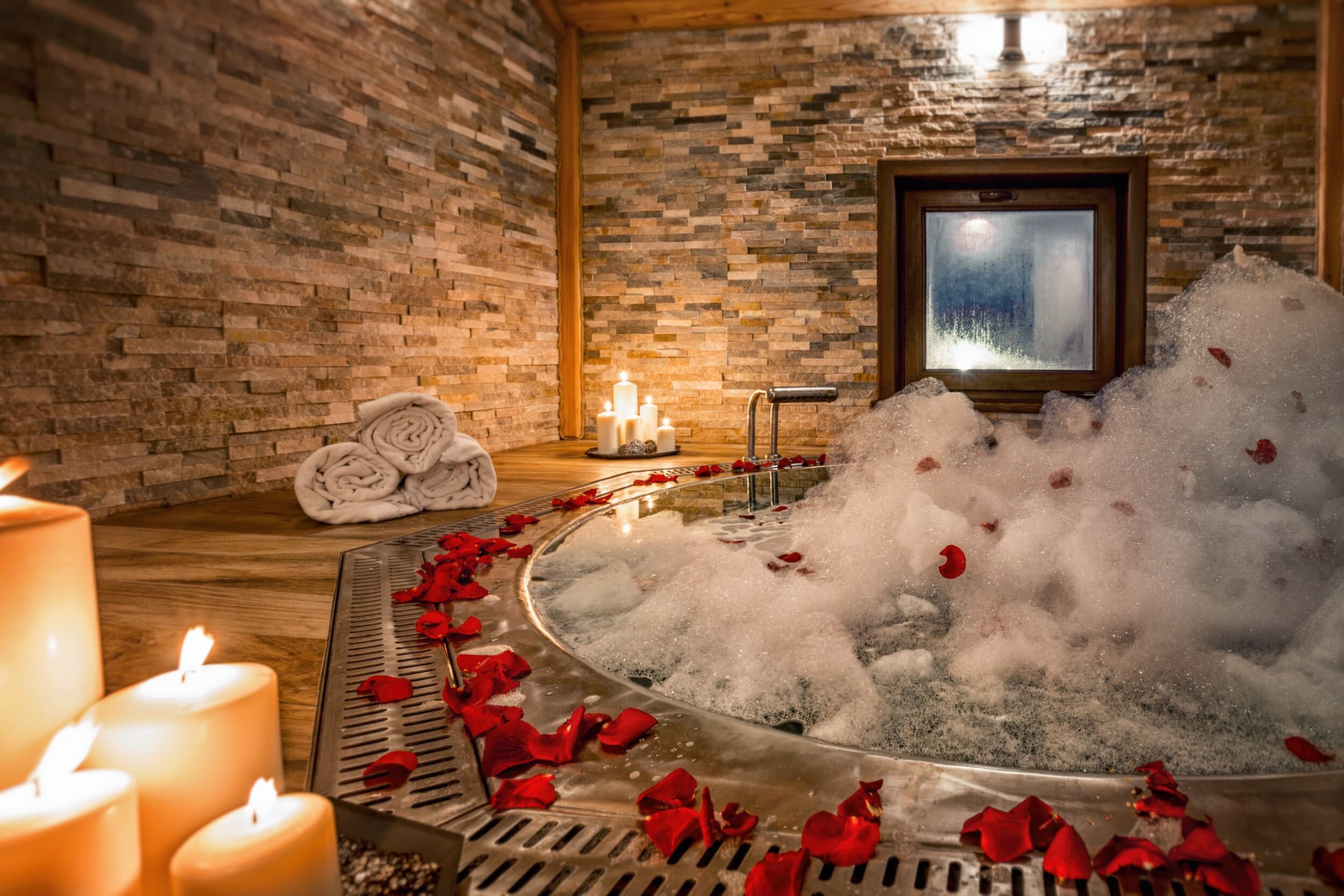 Romantyczna Kąpiel SPA dla Dwojga | Uniejów