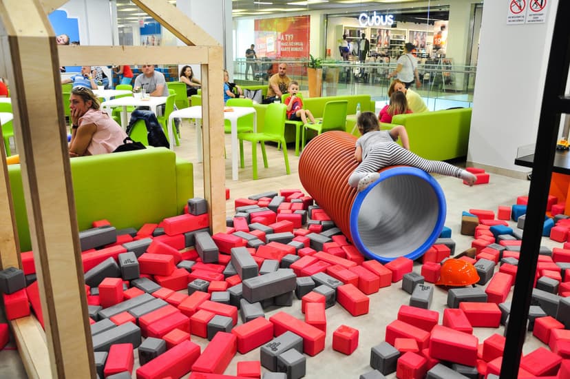 Przygoda w Centrum Edukacji i Zabawy "Klockowania" (2+2) | Gdańsk